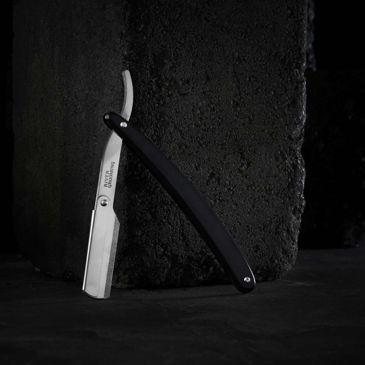 Simple Black Straight Razor For Disposable Blades | In stock! | River ...