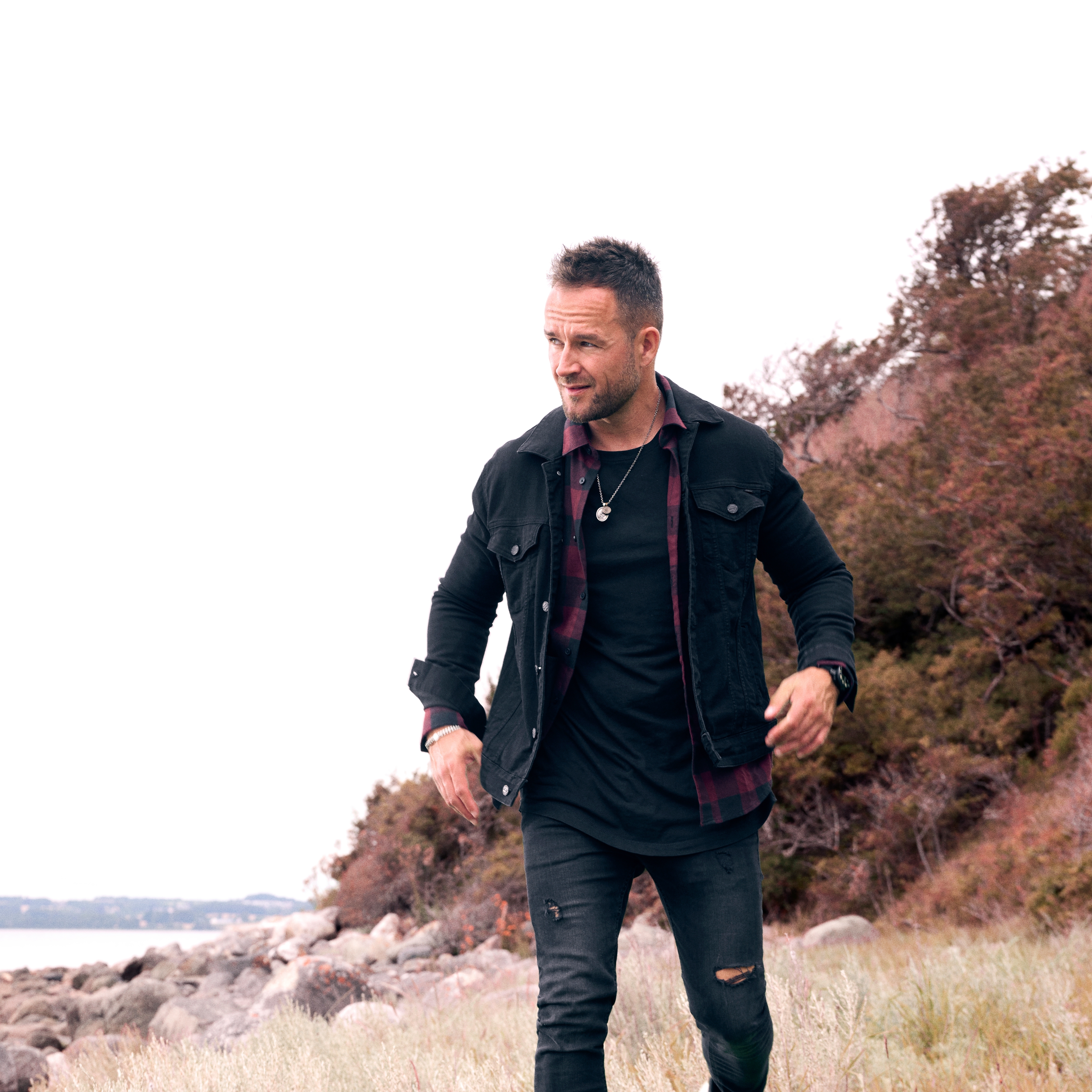 Obelius | Vintage Silver-tone Owl of Athena Necklace - 4