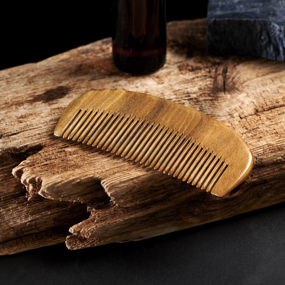 hover: Wedge Sumac Comb hover: Wedge Sumac Comb