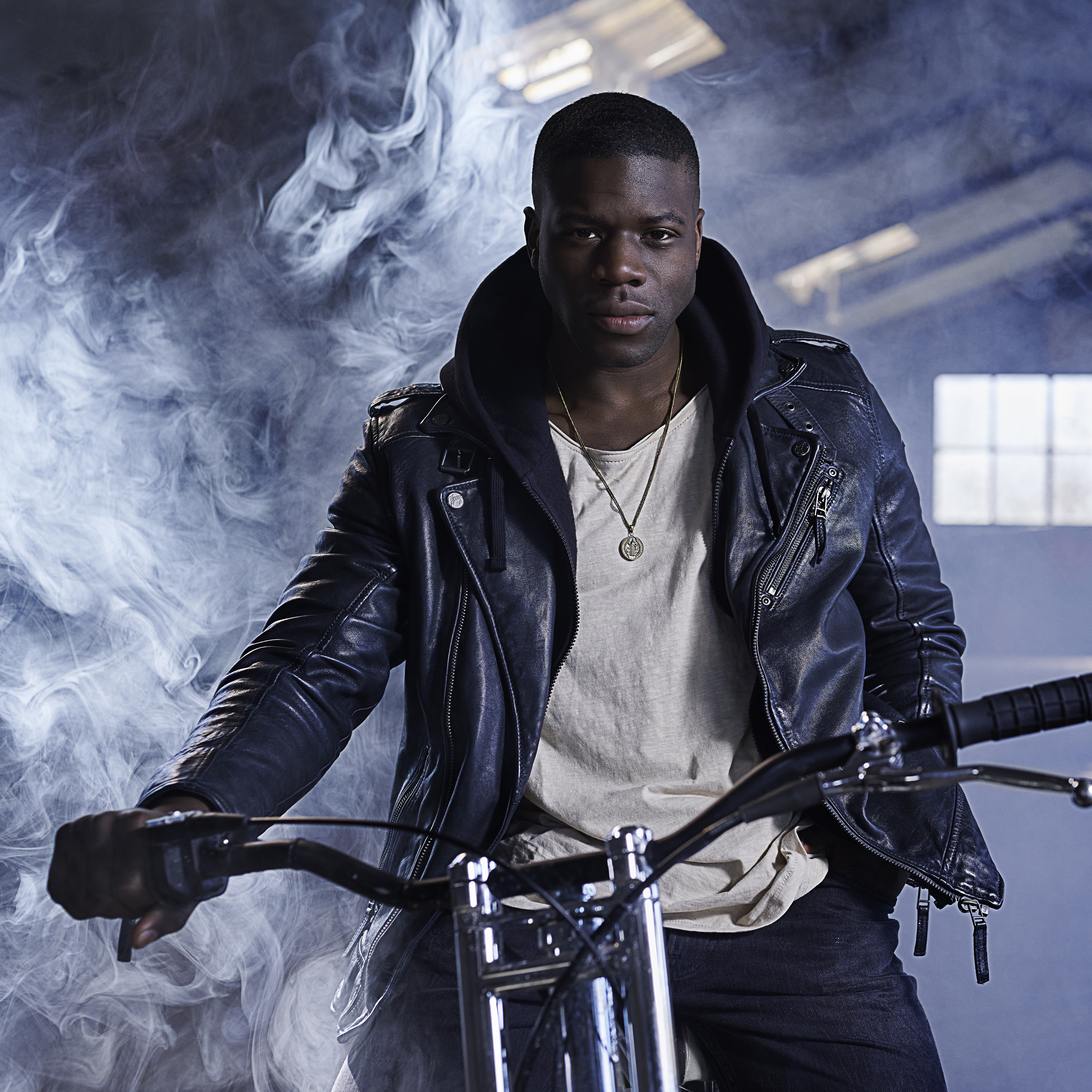 Sanctus | Goldfarbene Vintage St. Benedikt Medaille Halskette - 5