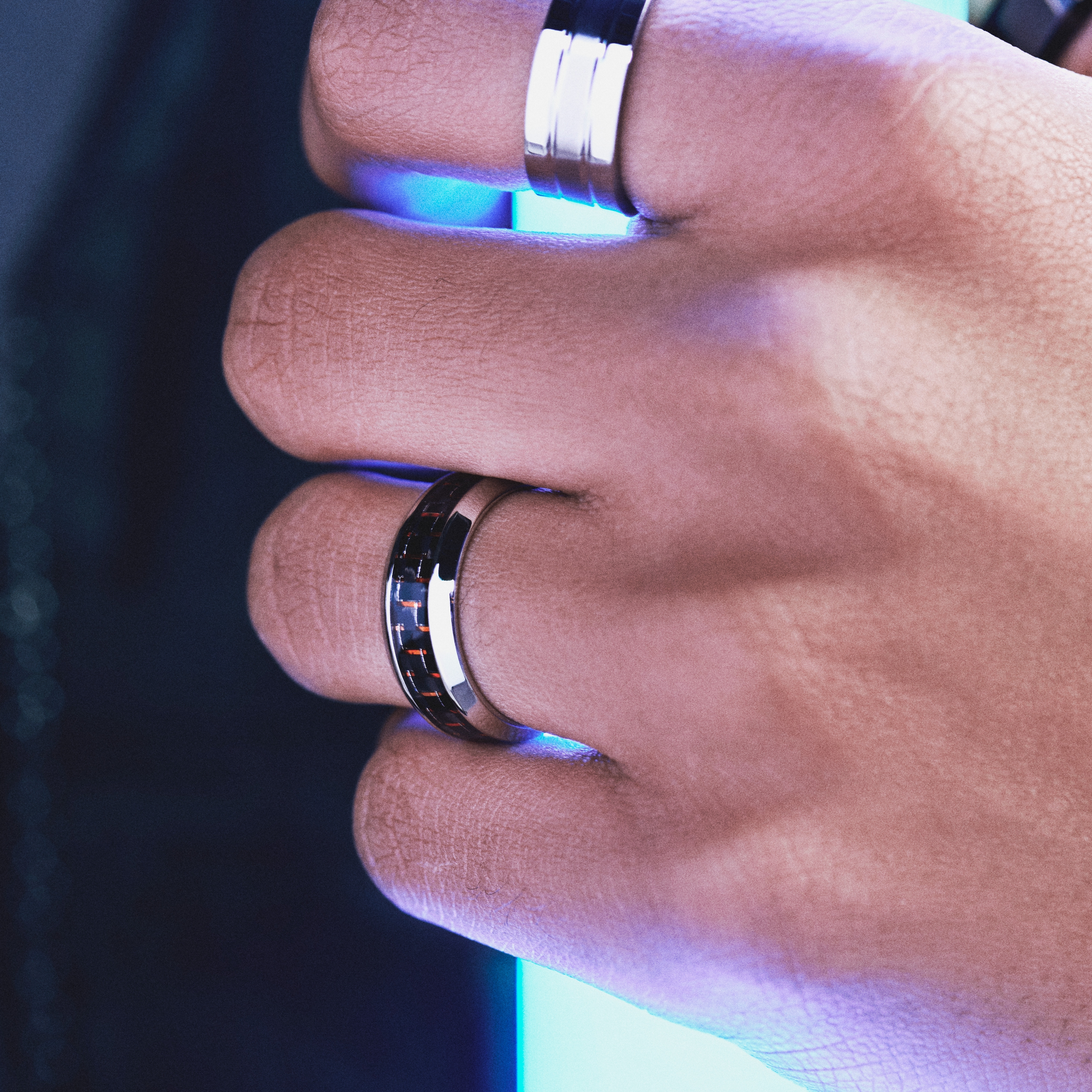 Ferrum | 8 mm Stainless Steel With Black & Red Carbon Inlay Ring - 2