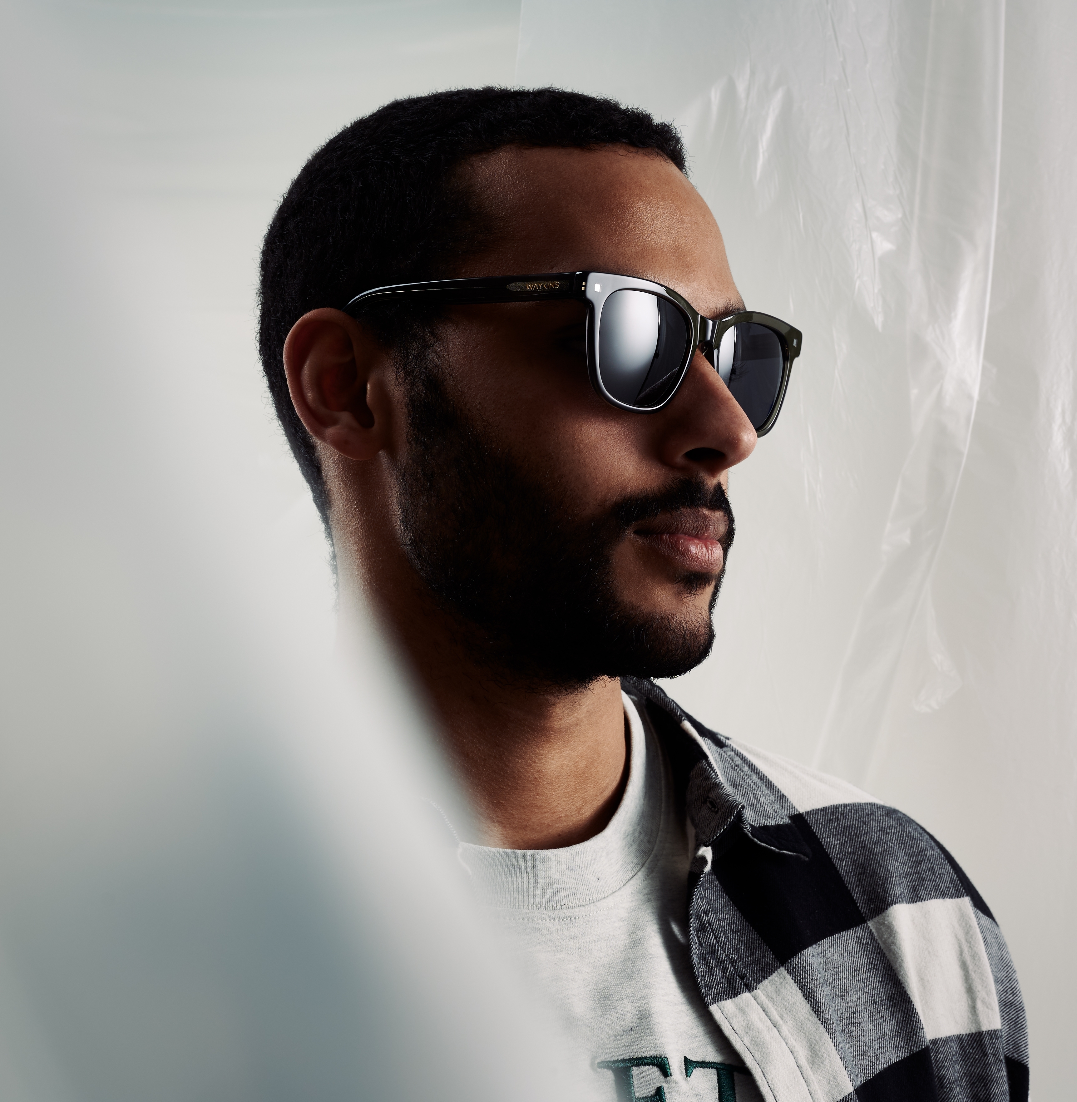 Óculos de Sol Retro Polarizados Pretos Esfumados - 2