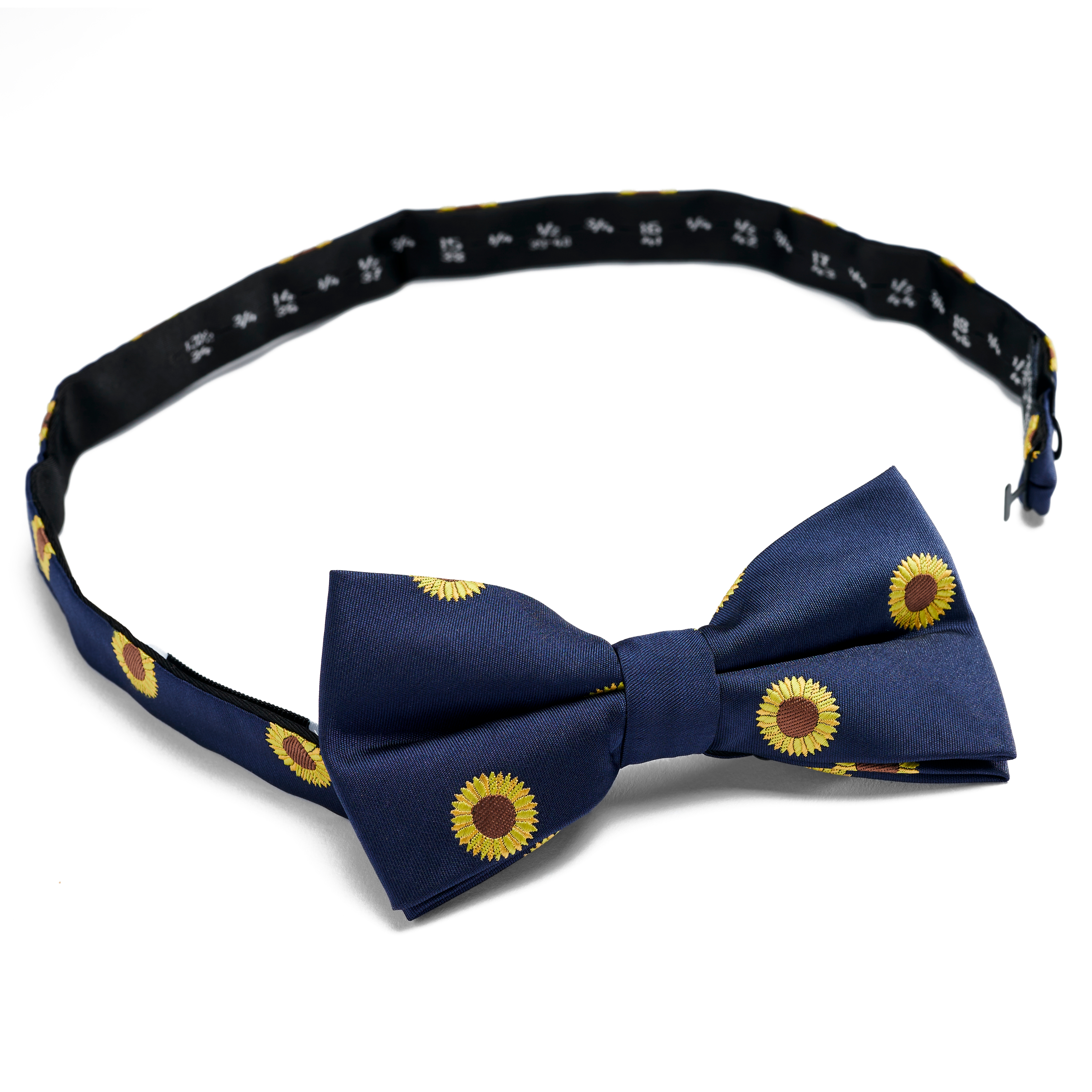 Tumši zils tauriņš ar aizdari, saulespuķes - 2