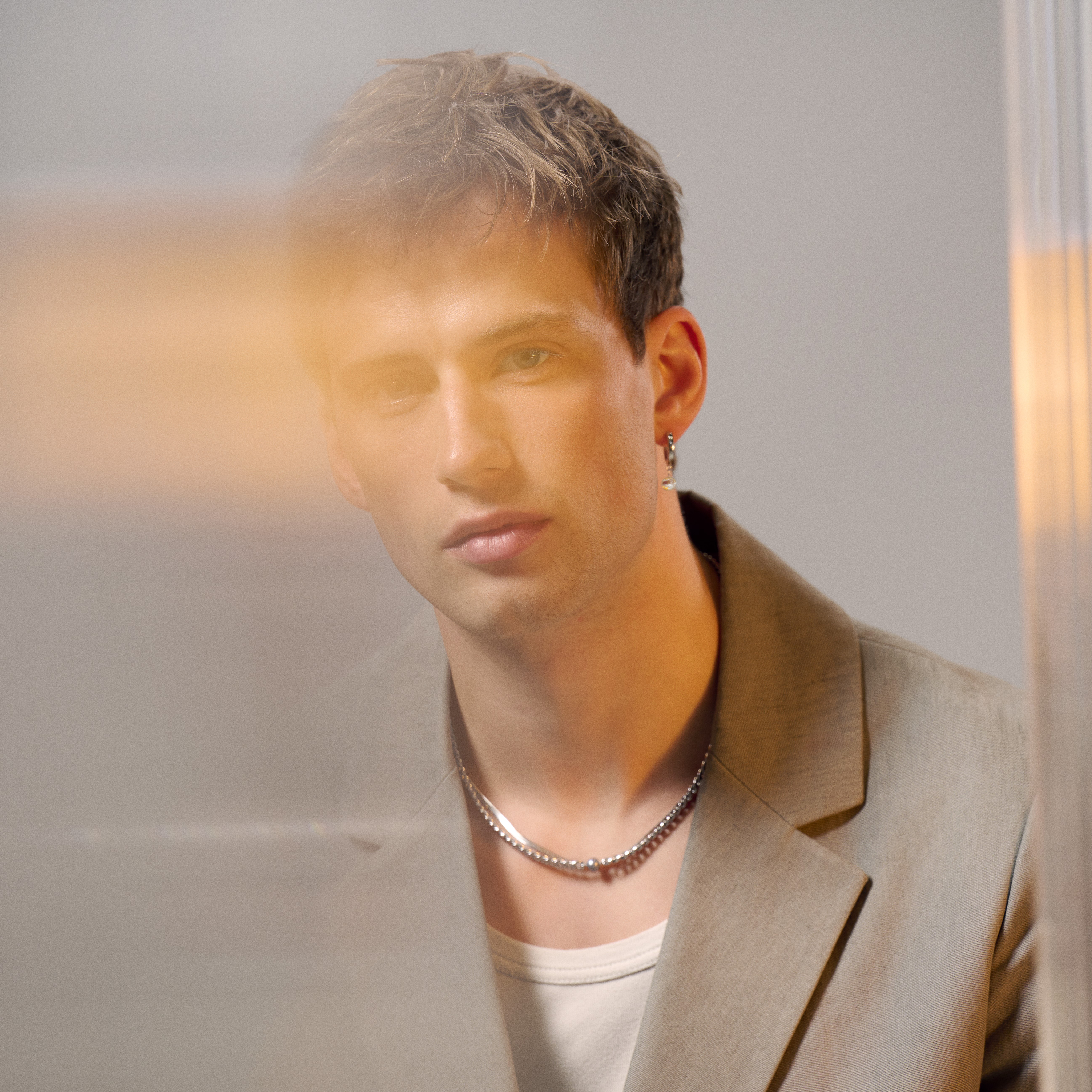 Ocata | Brinco Argola Prateado com Pérola - 4