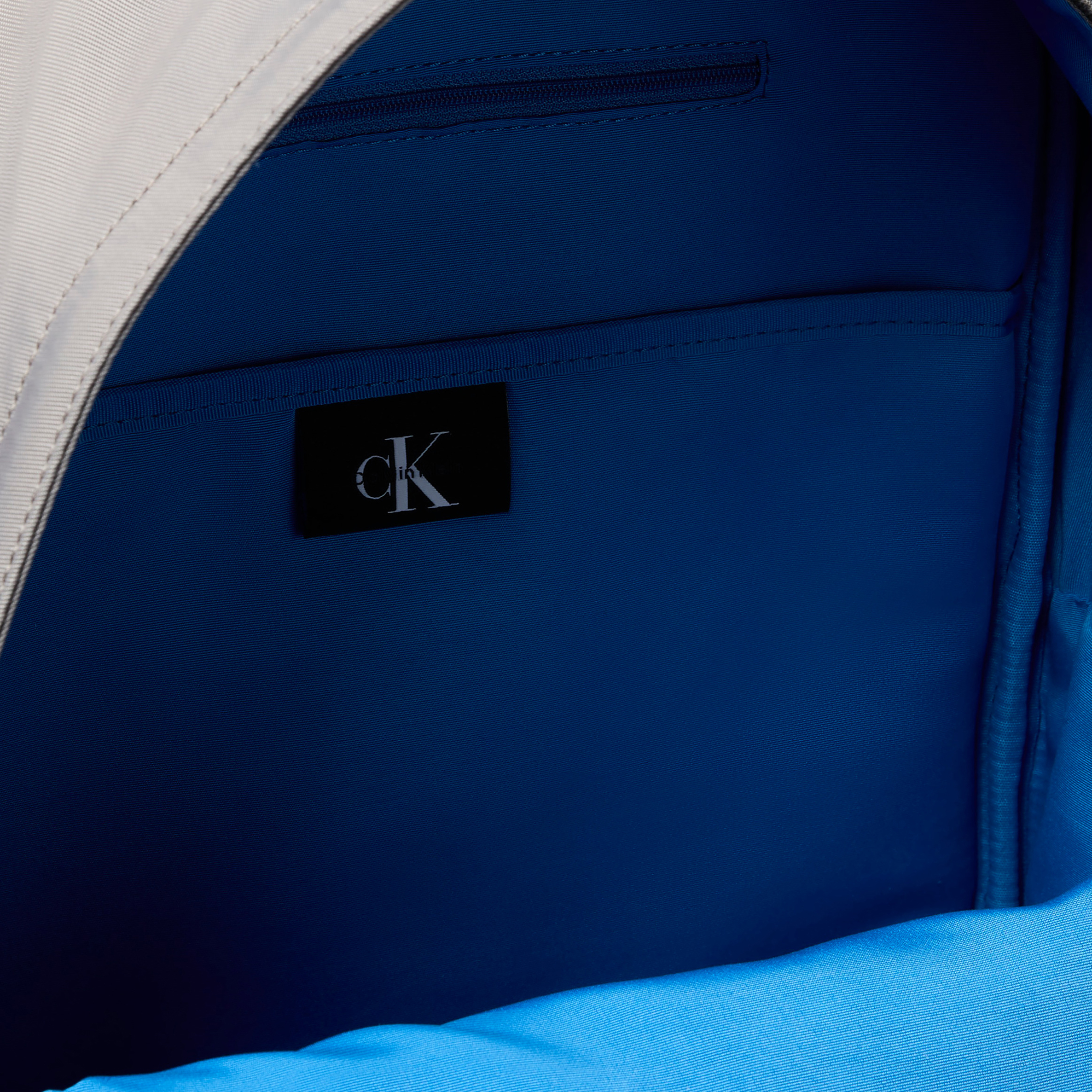 Calvin Klein | Mochila gris - 3