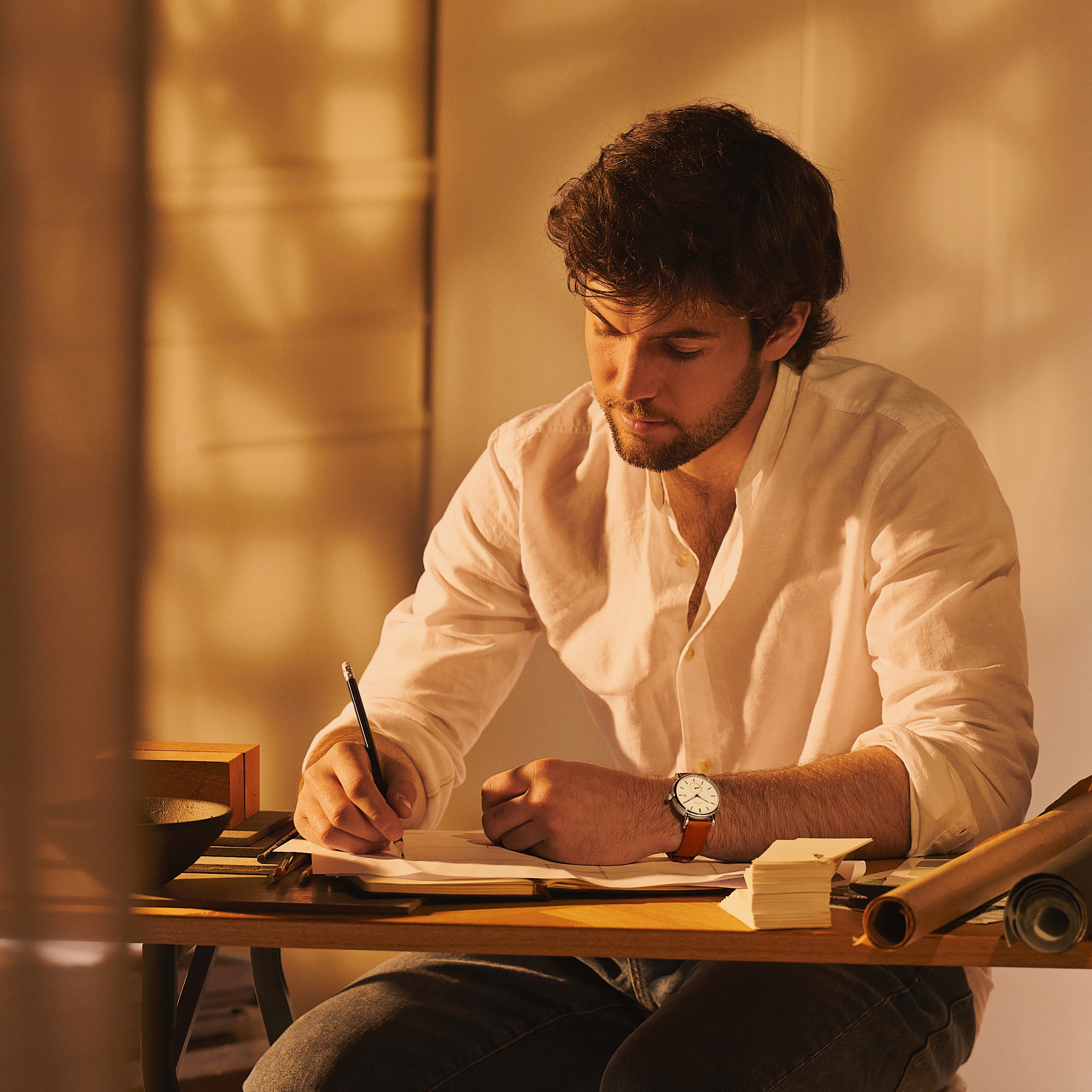 Axel | Silverfärgad Klocka i Rostfritt Stål med Regnbågsfärgade Visare - 4