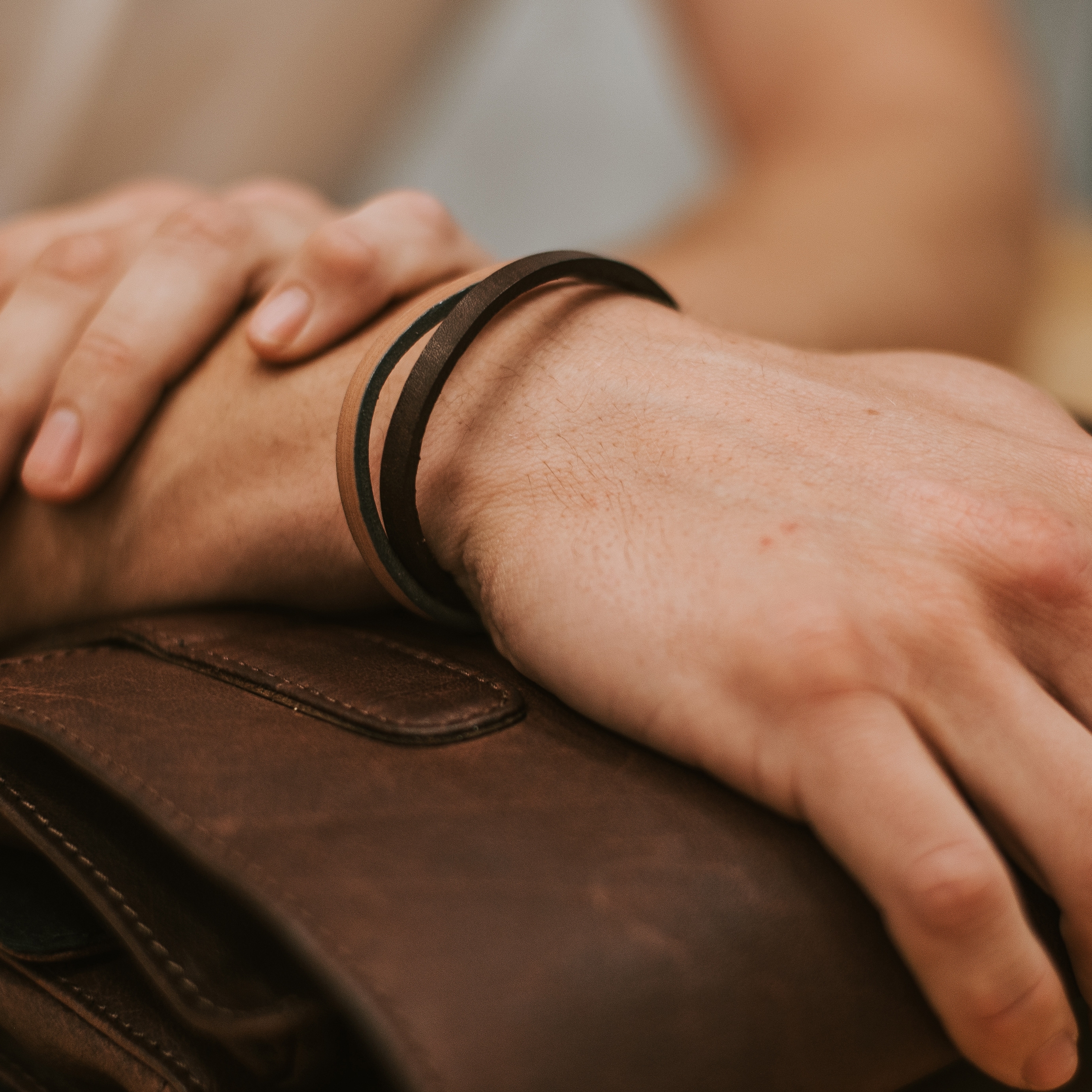 Roy Armband Einfach Wickelstil In Dunkel & Hell - 6