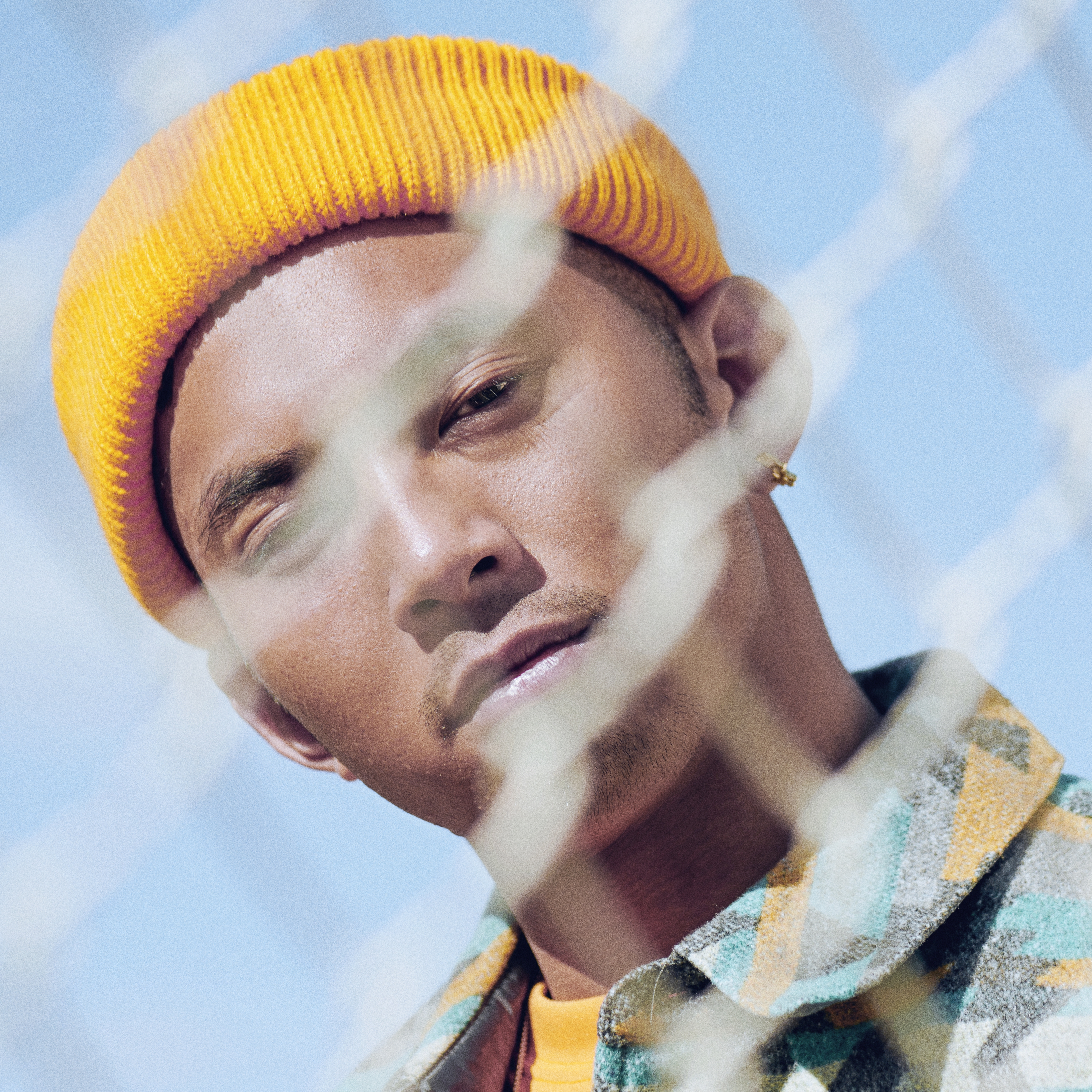 Fahrenheit | Melting Gold-tone Peace Stud Earring - 4