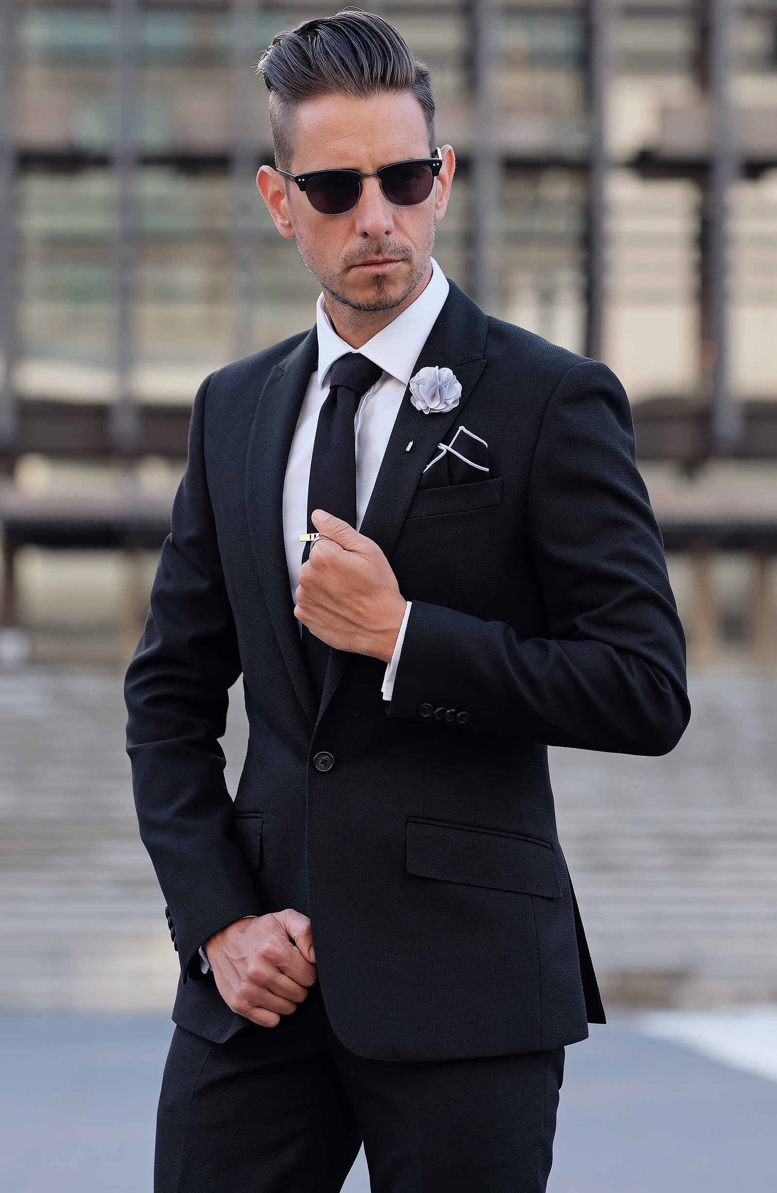 Luxurious Silver Lapel Flower - 4