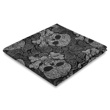 Czarno-szara jedwabna poszetka z czaszkami we wzór paisley Czarno-szara jedwabna poszetka z czaszkami we wzór paisley