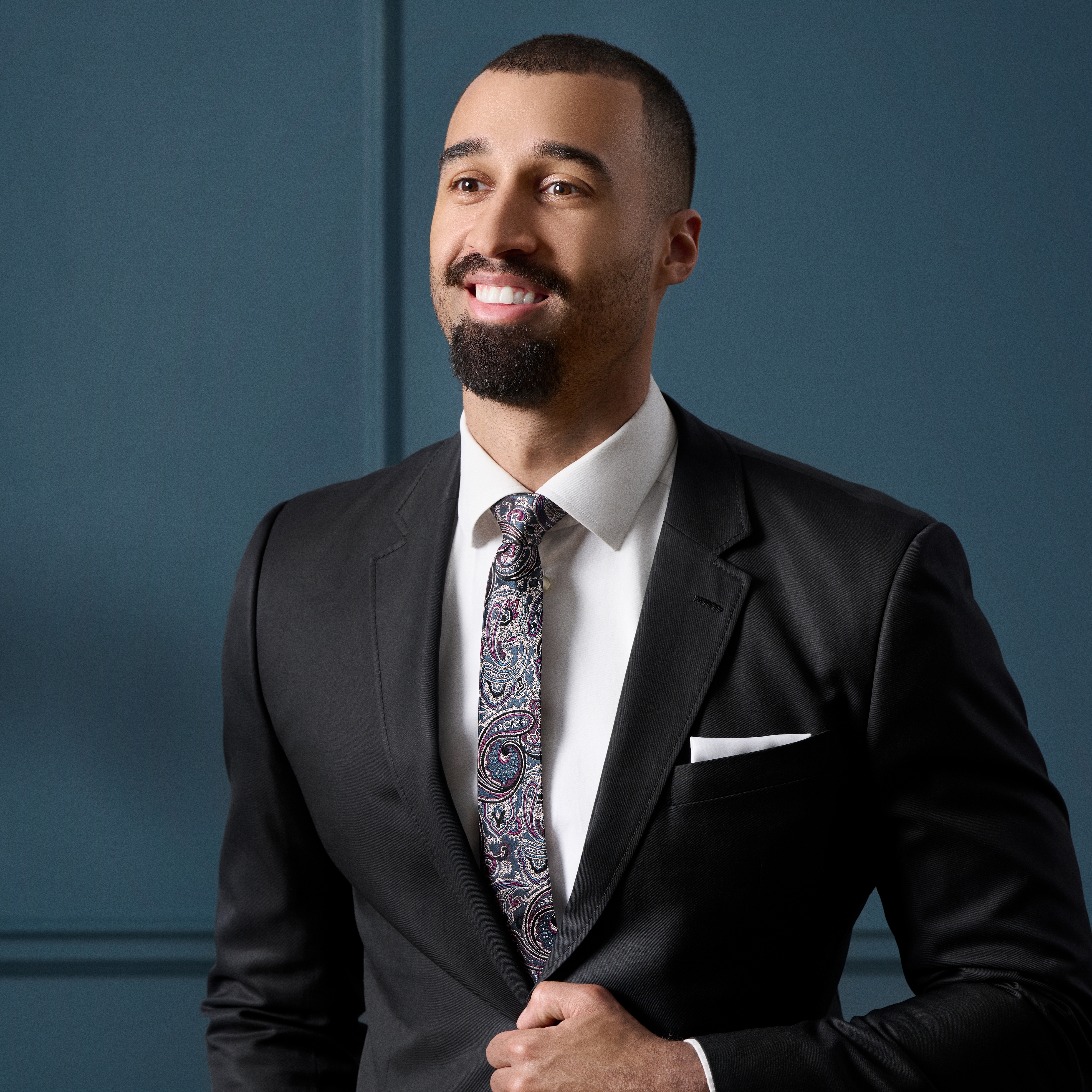 Копринена вратовръзка с тъмносини и тъмнозелени пейсли мотиви | 6 см - 4