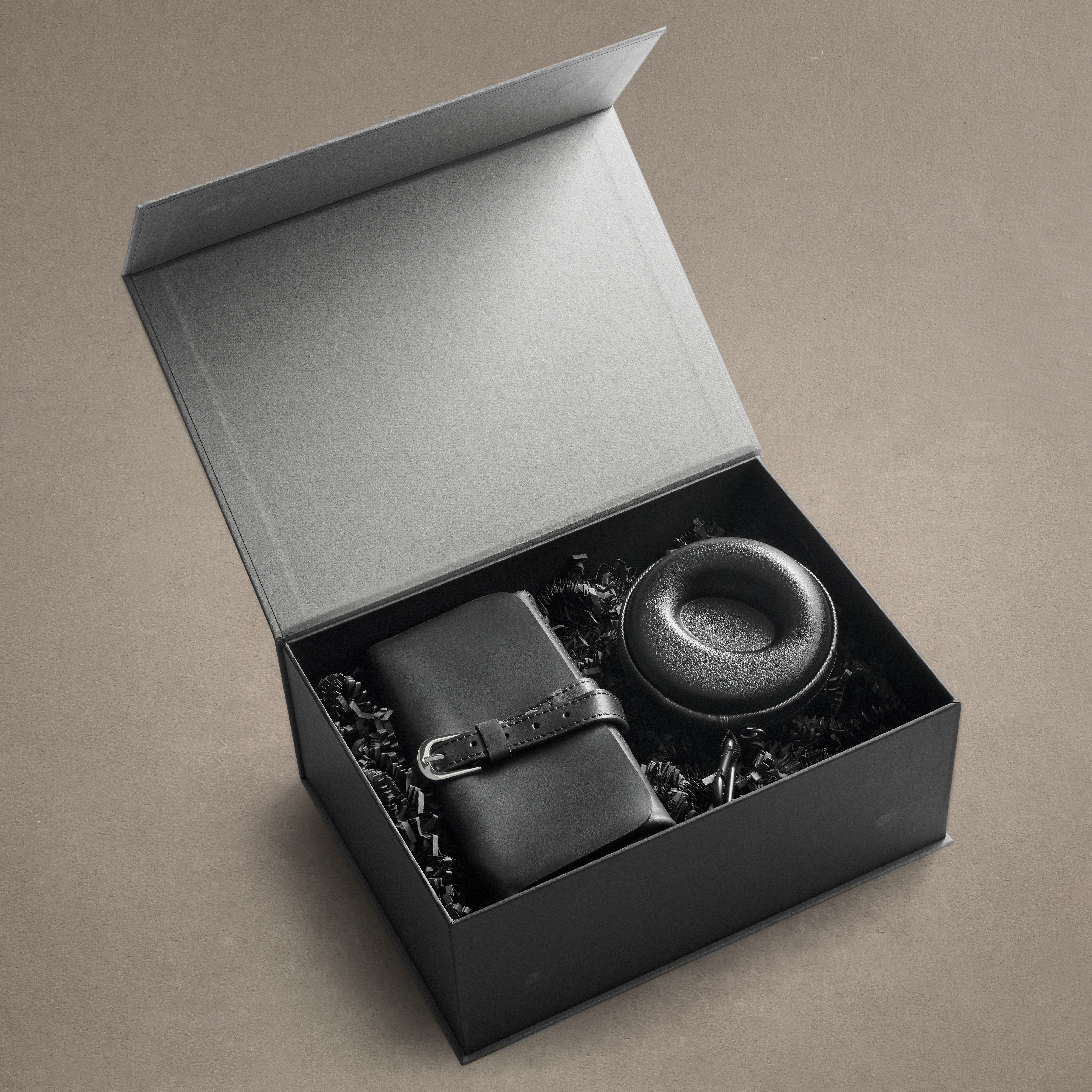 Travel Organiser Gift Box | Black Leather - 3