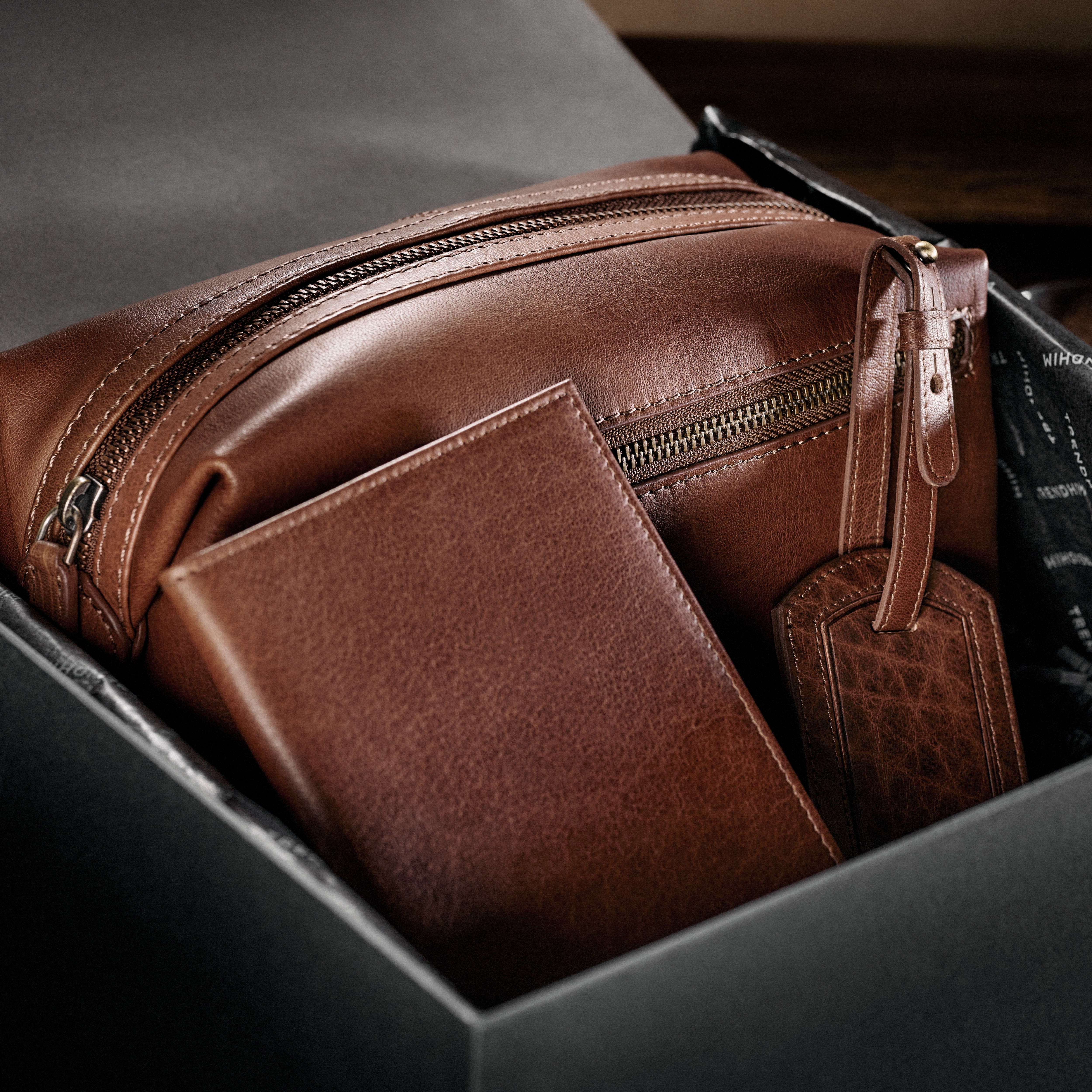 Deluxe ceļojumu dāvanu komplekts | Brūna āda - 3