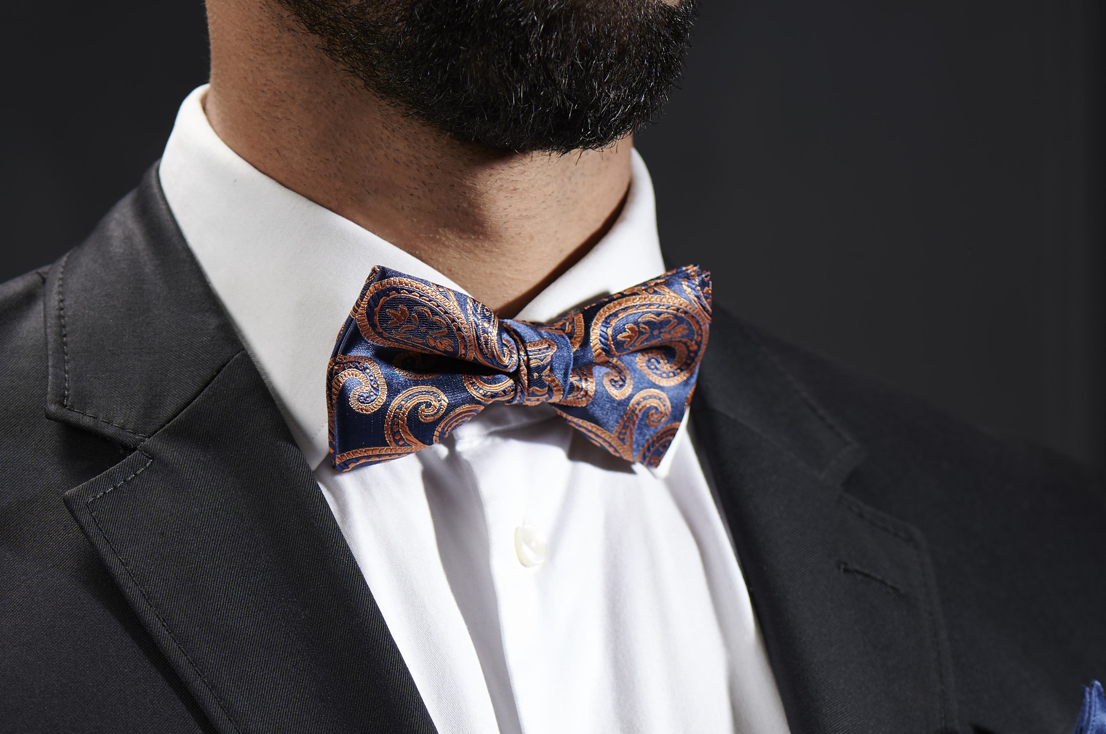 How to Adjust a Bow Tie: Mastering the Art of Perfect Fit