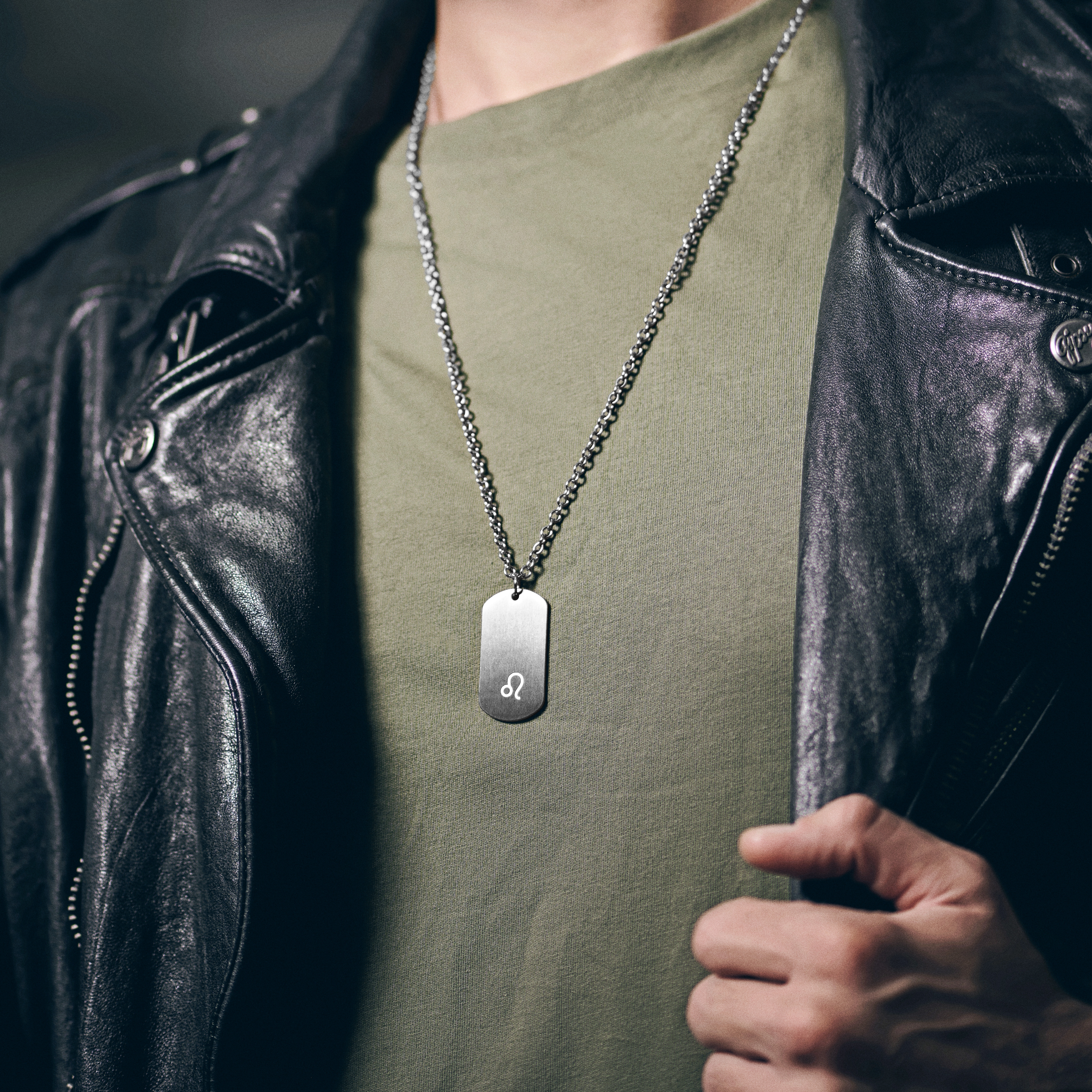 Collier zodiaque en acier argenté - Le Lion - 4