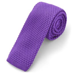 Cravate lila tricotée 