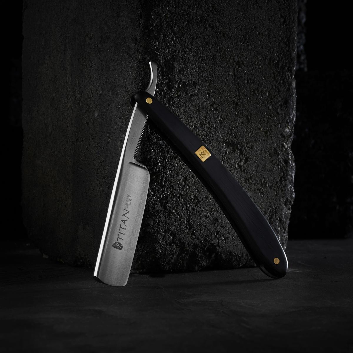 Gold Straight Razer Mahogany & Gold-Tone Straight Razor 13/16