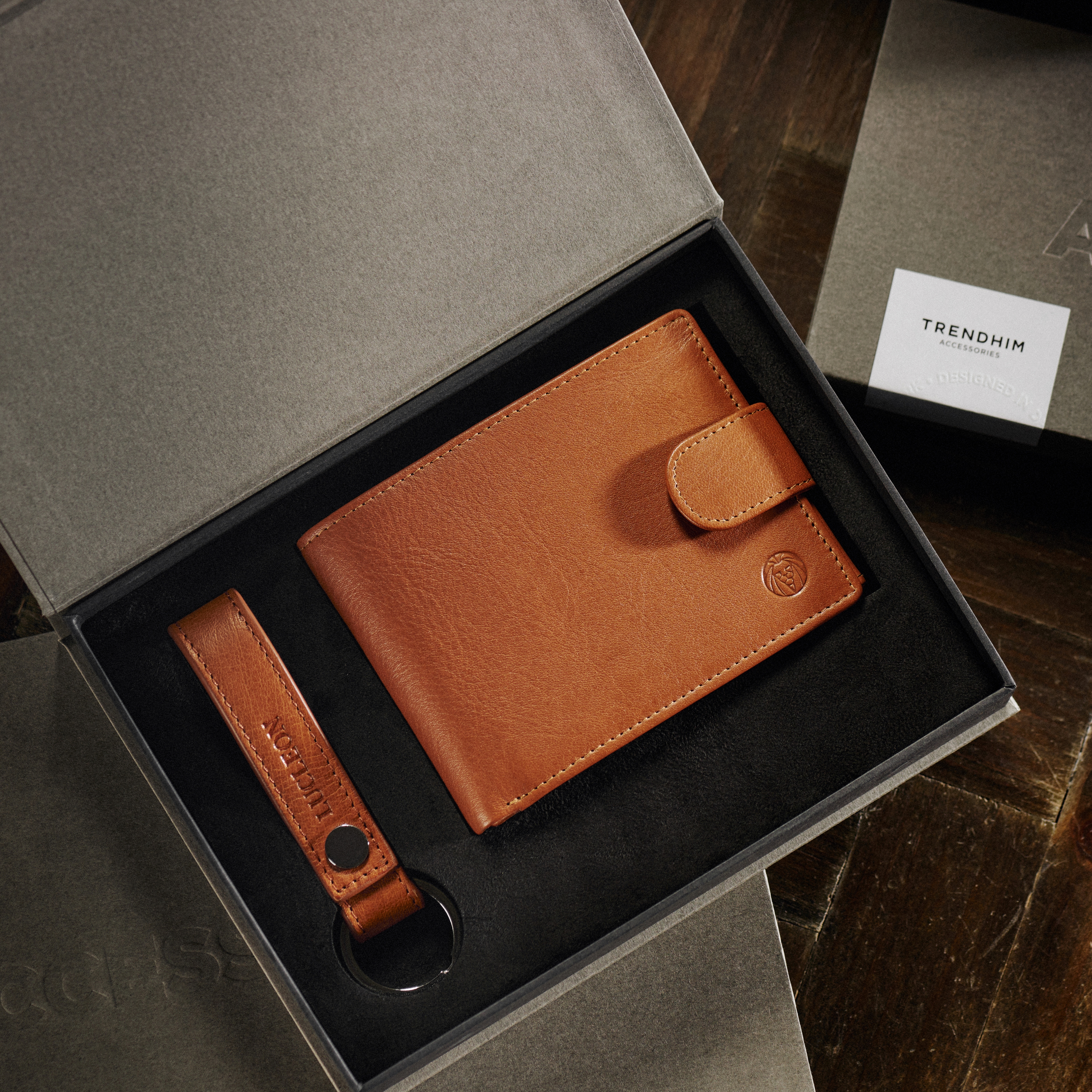 Scatola regalo con portafoglio in pelle di bufalo Tan RFID-Blocking - 7
