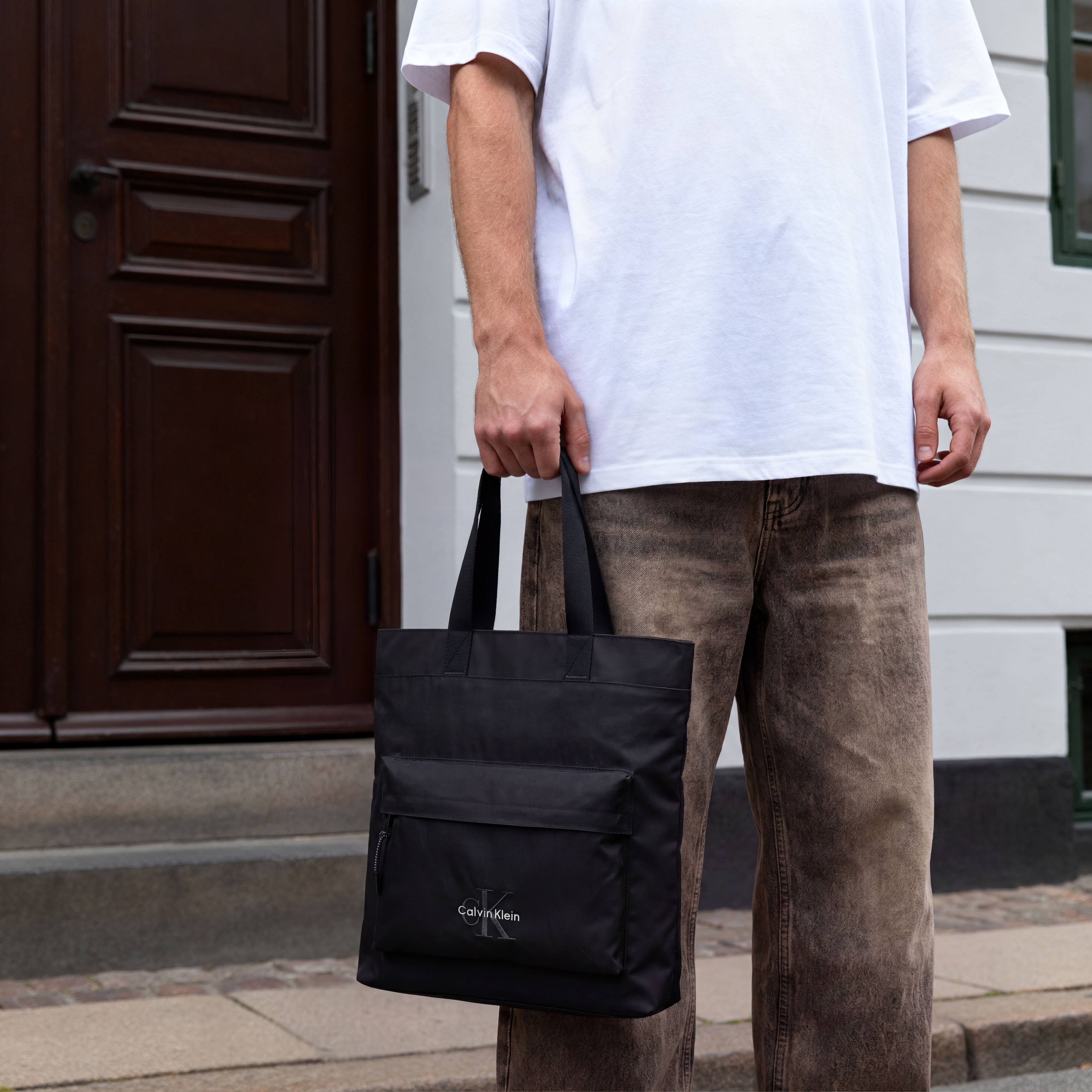 Calvin Klein | Black Bag - 2