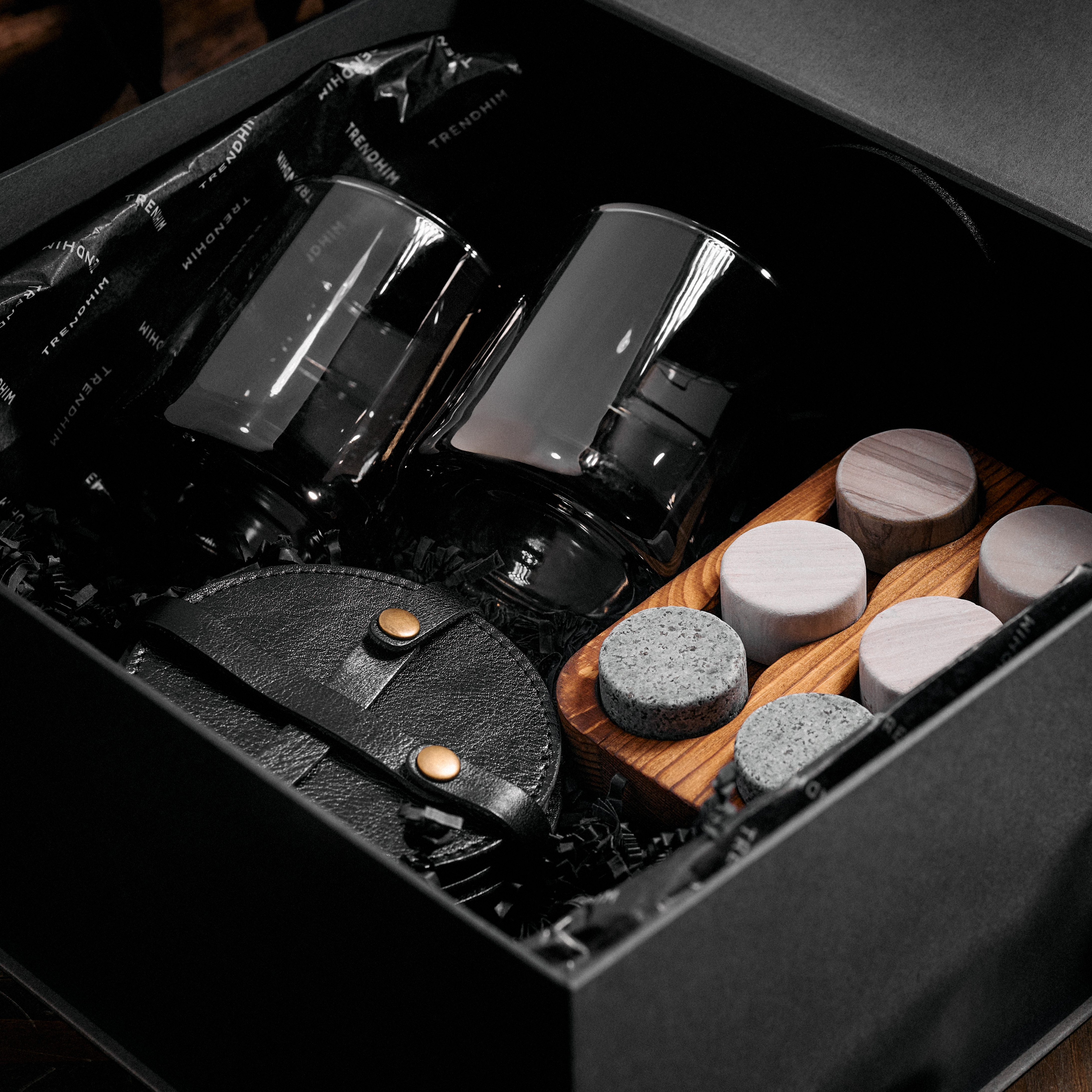 Coffret-cadeau pour amateur de whisky de luxe | Sous-verres en cuir - 3