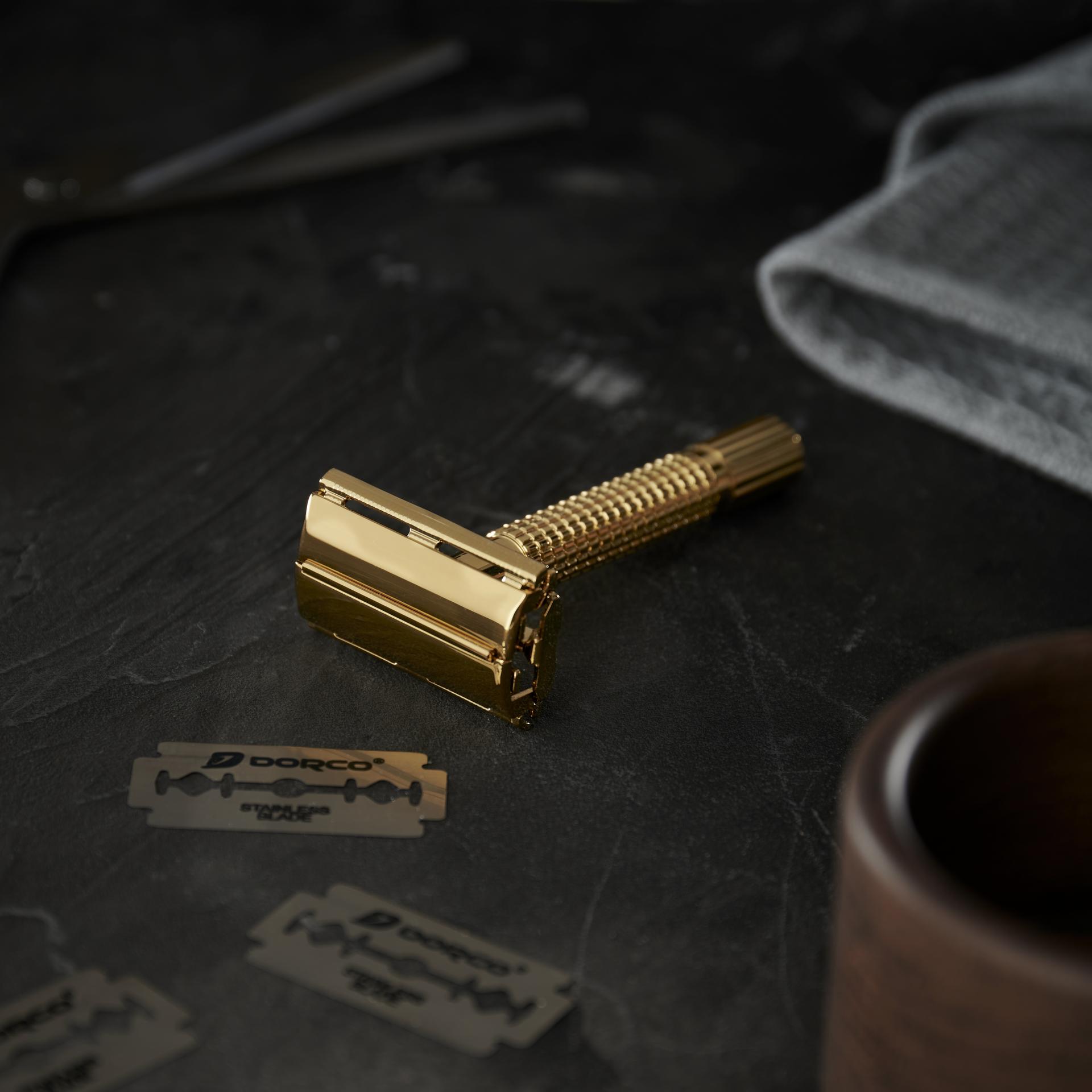 Gold-Tone Safety Razor | In stock! | Fort Tempus