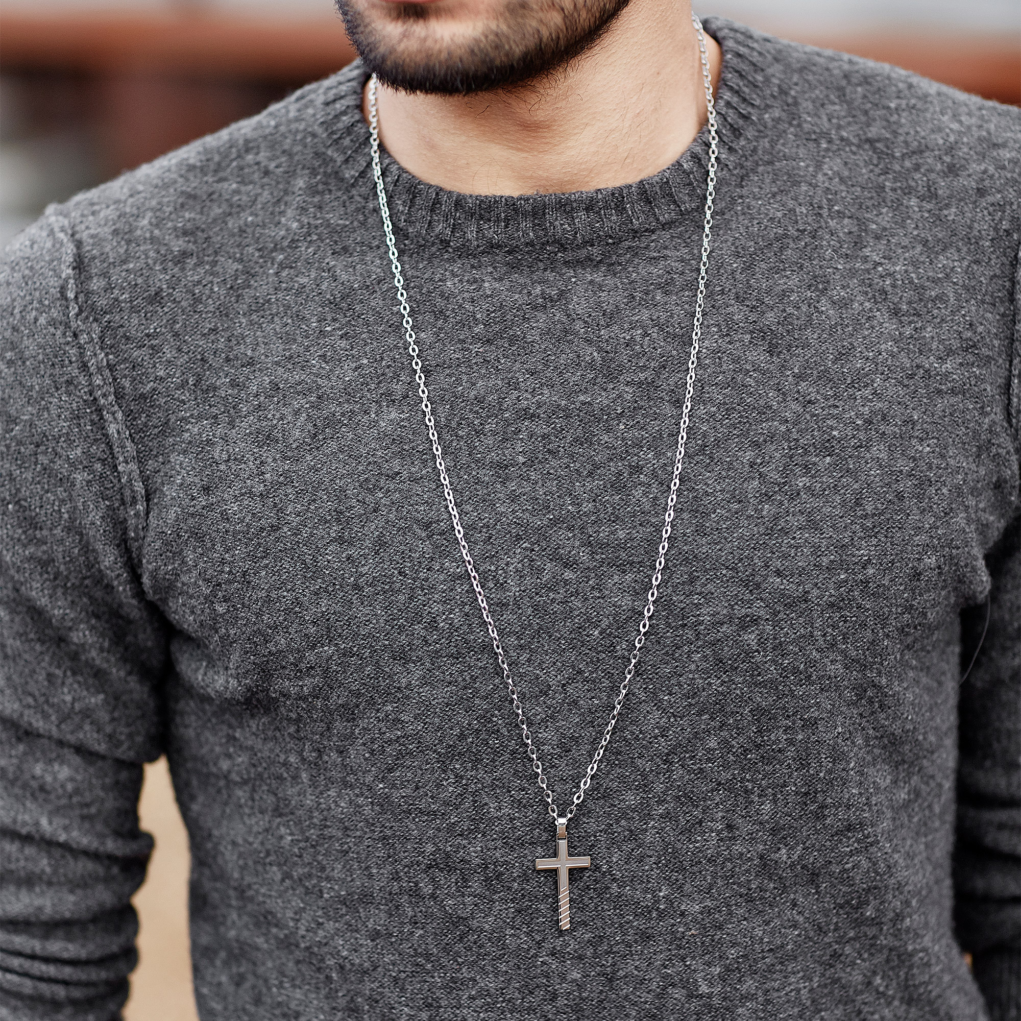 Stalowy naszyjnik z grawerowanym krzyżem - 5