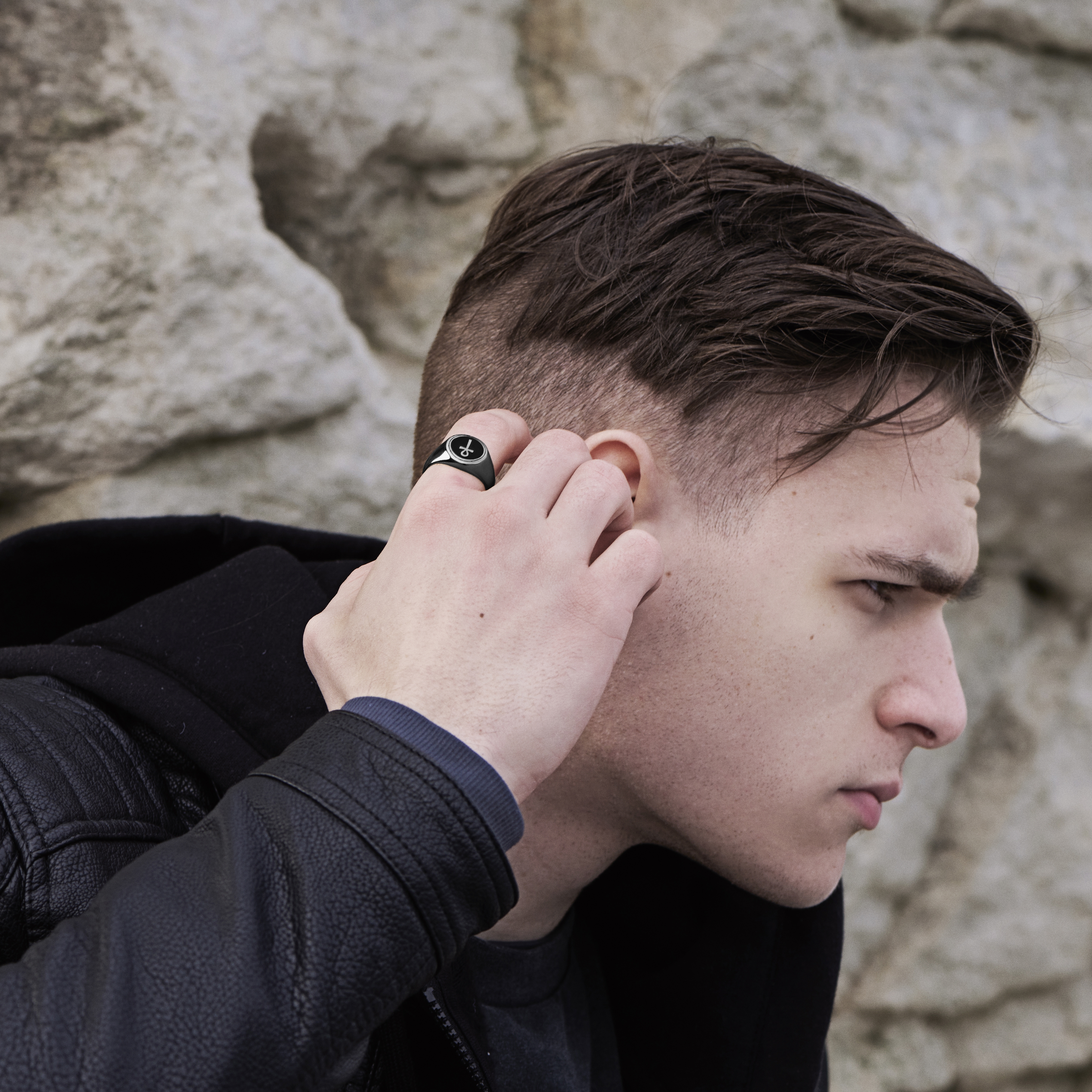 Chevalière Ankh en acier noir - 4