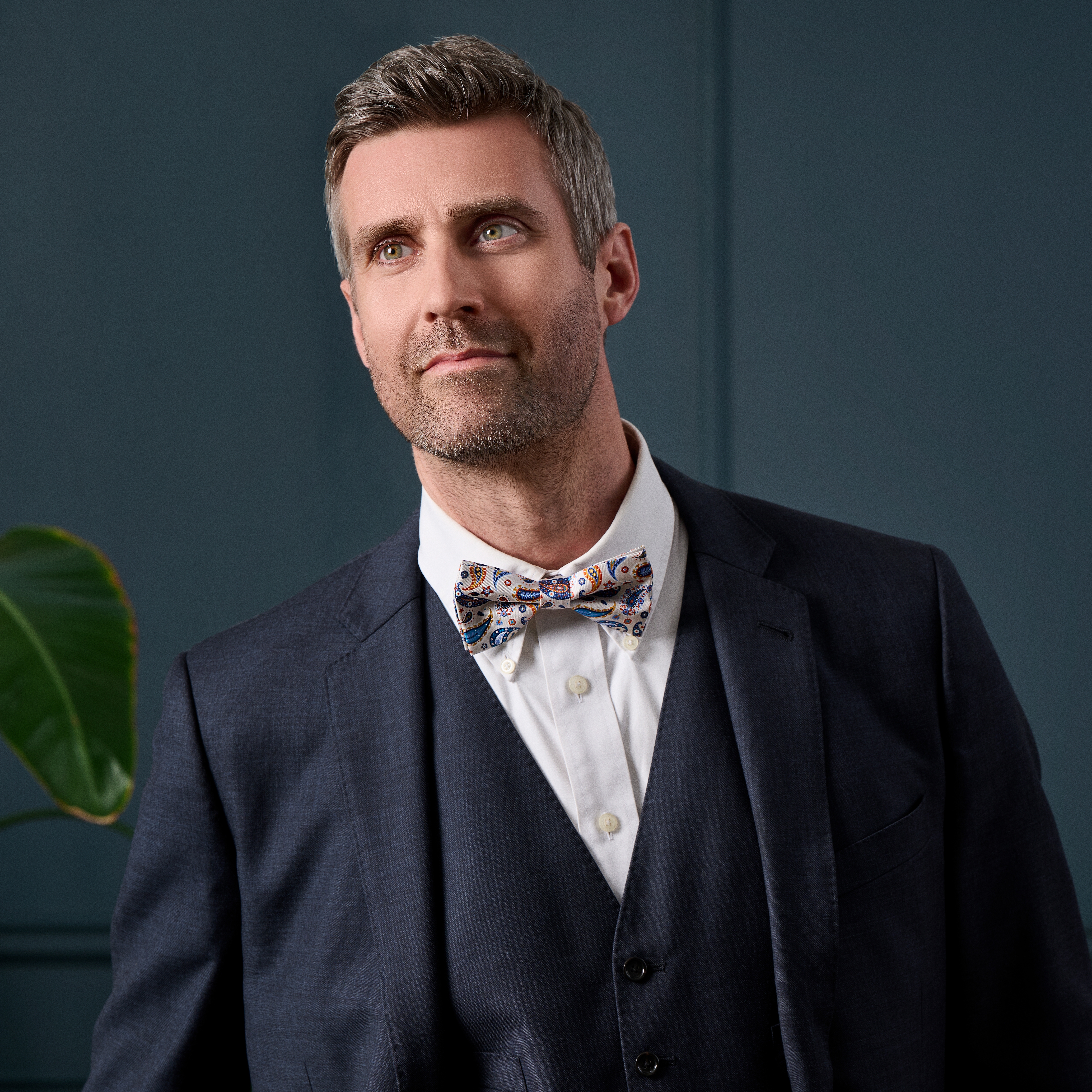 Virtuo | Ivory Paisley Silk Pre-tied Bow Tie - 4