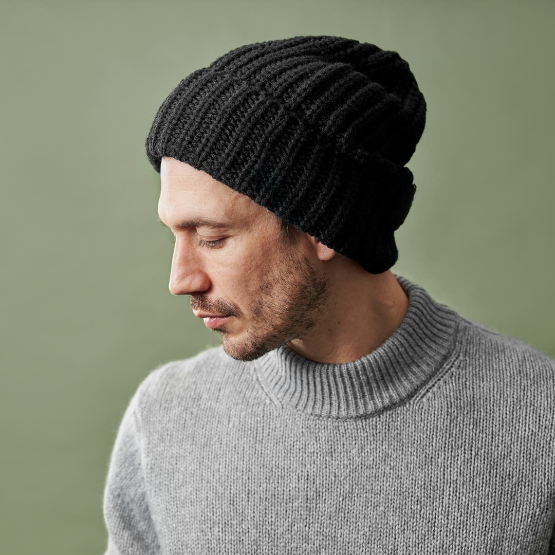 Montagna | Black Chunky Knitted Rib Beanie | In stock! | Fawler