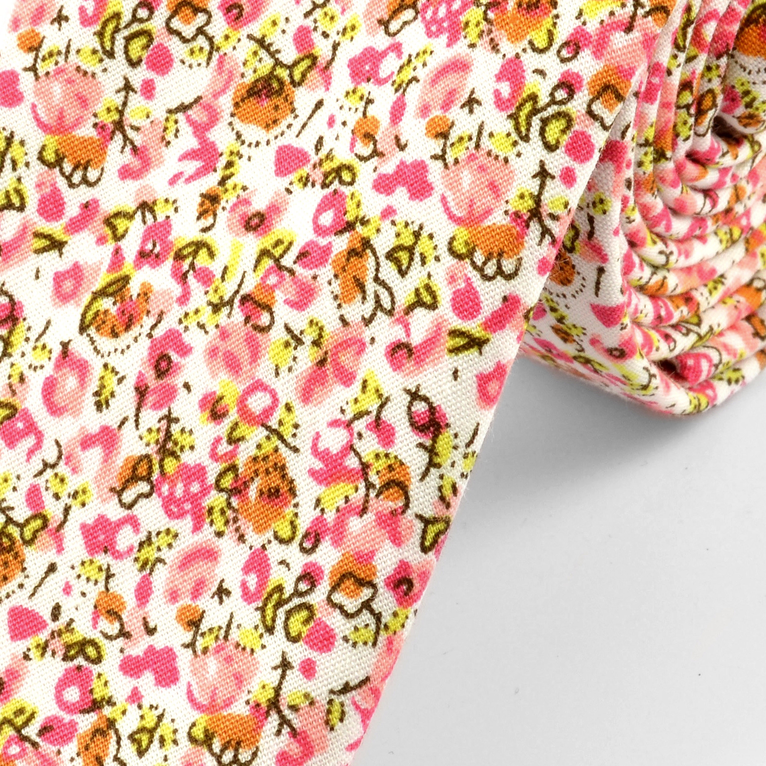 Corbata rosada abstracta - 2