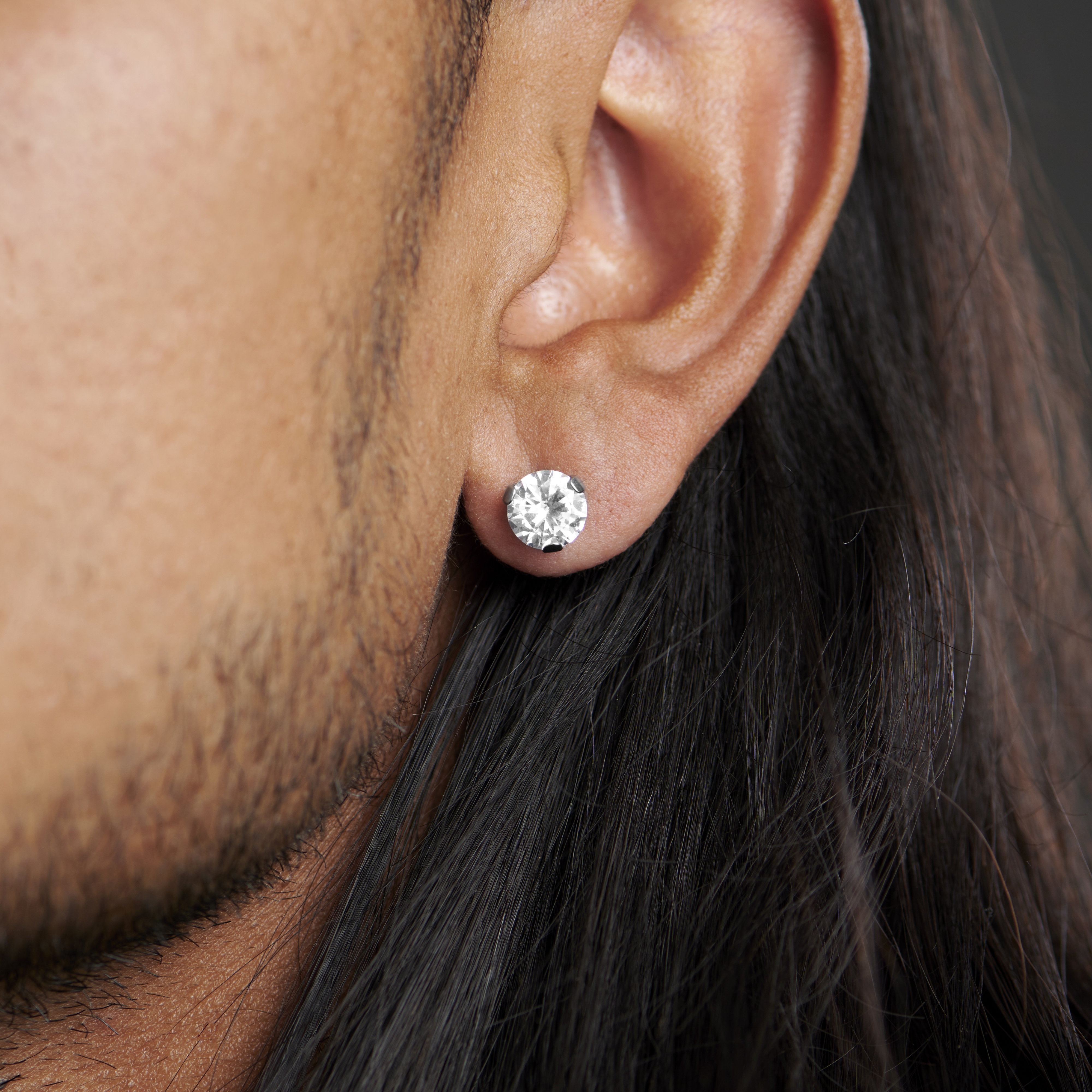 Pendiente de circonita redonda de 8 mm - 5