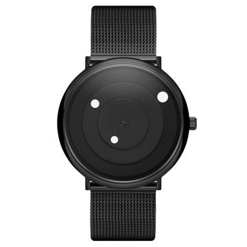 Instant | Minimalist Black & White Watch With Mesh Straps Instant | Minimalist Black & White Watch With Mesh Straps