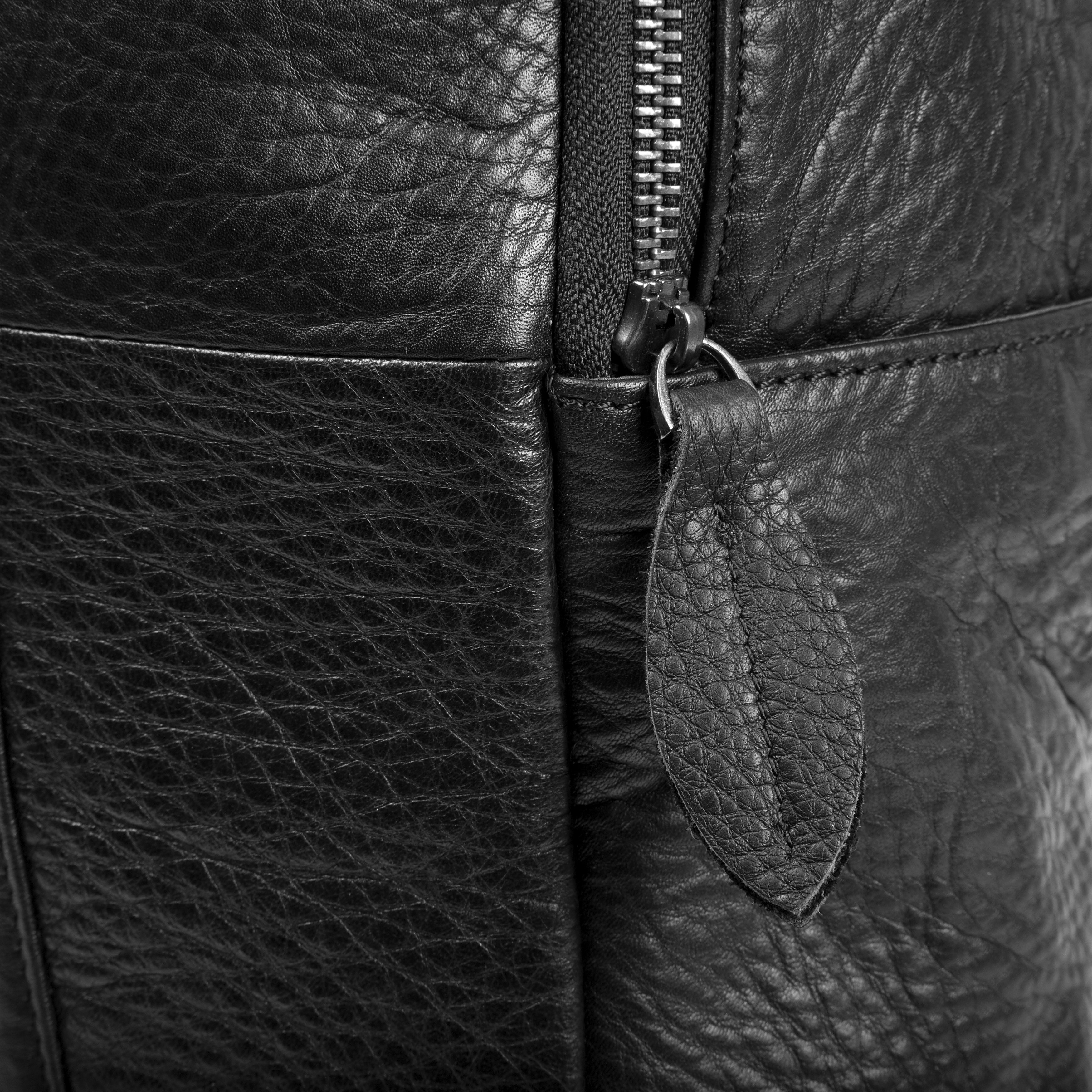 Eleganter Schwarzer Delton Lederrucksack - 10
