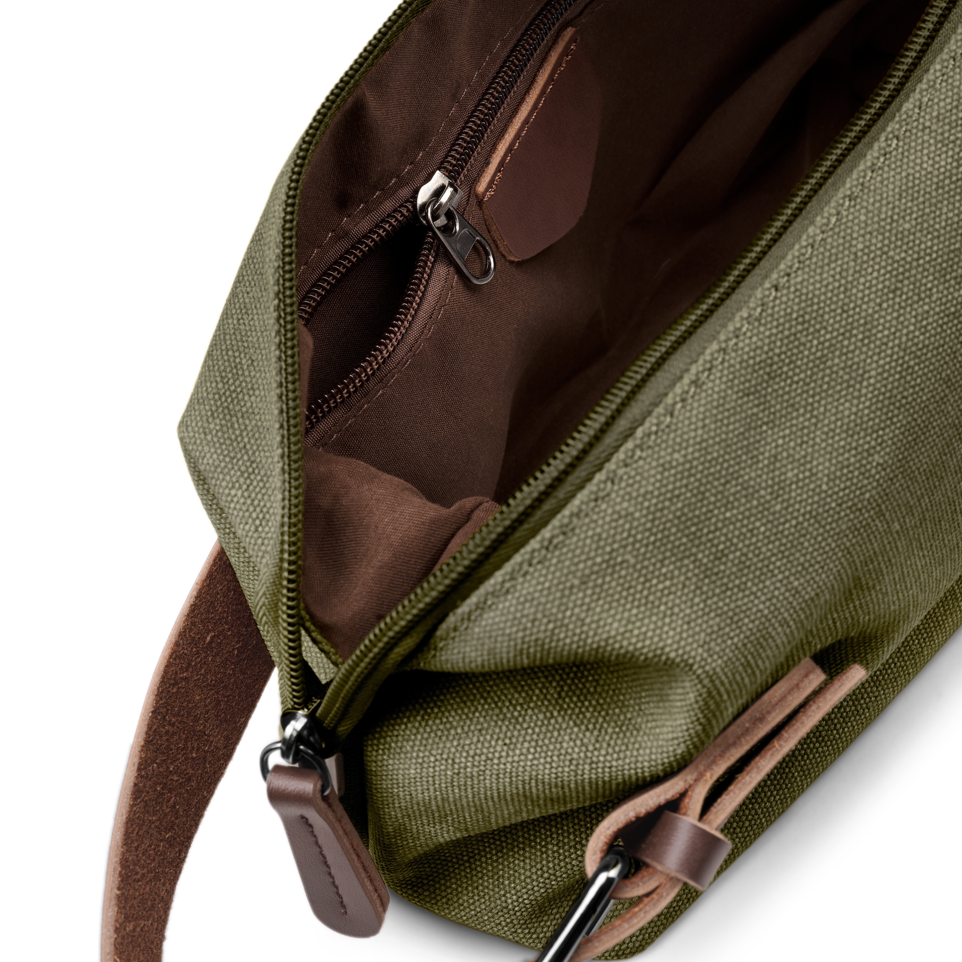 Armeijanvihreä Kankainen & Ruskea Nahkainen Toilettilaukku - 5