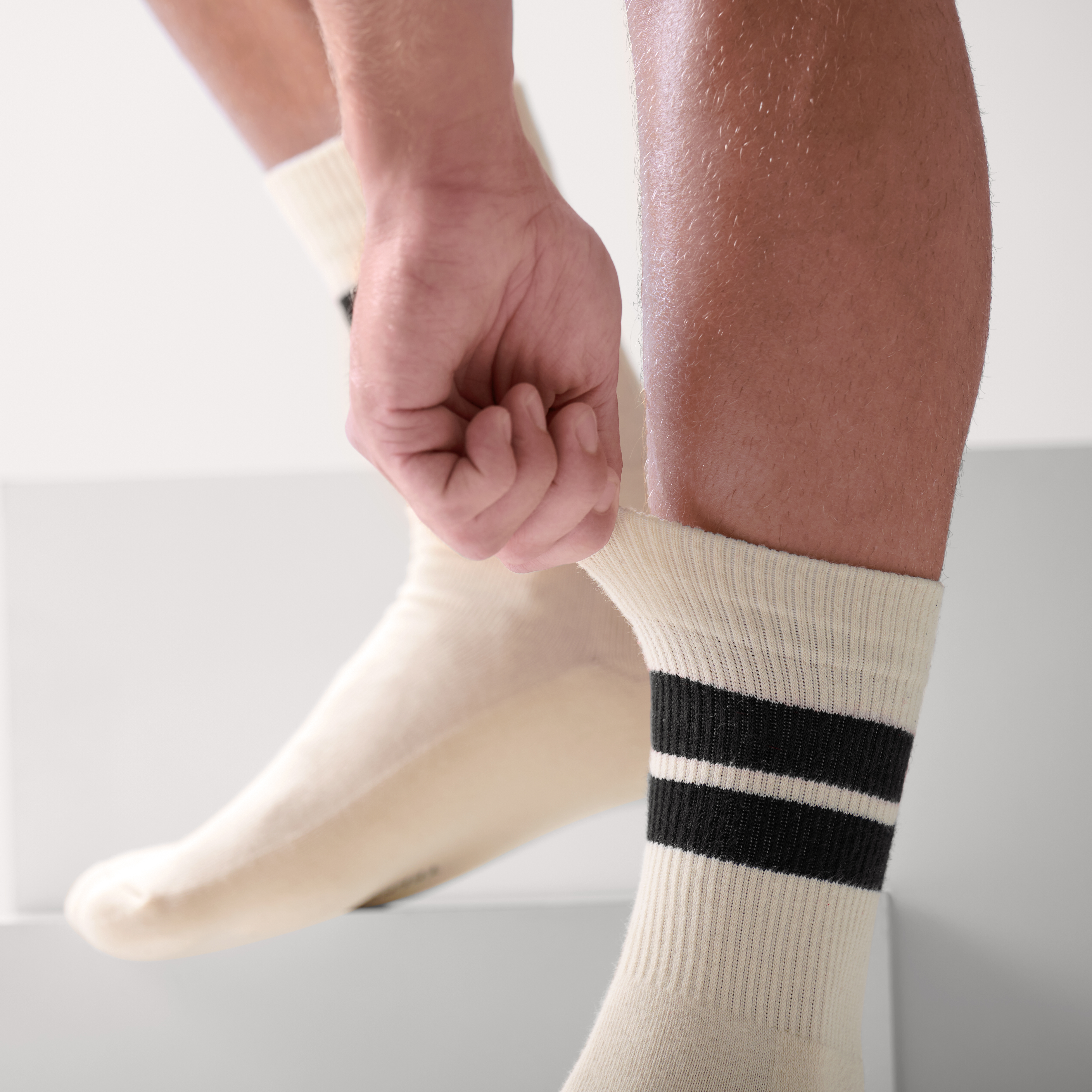 DryFeel | Antique White Cotton Tennis Socks with Black Stripes - 7