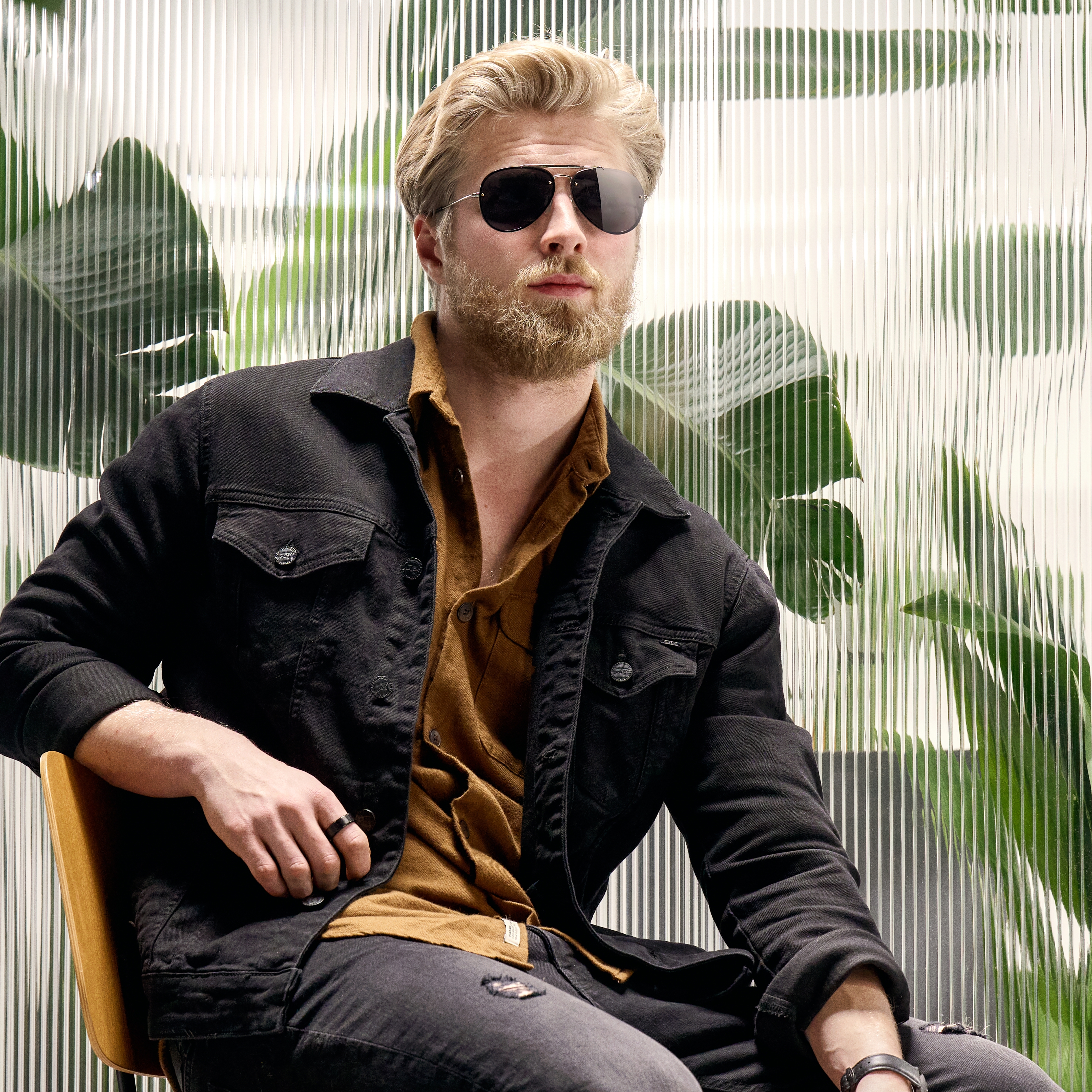 Occasus | Black Gradient Aviator Sunglasses - 5