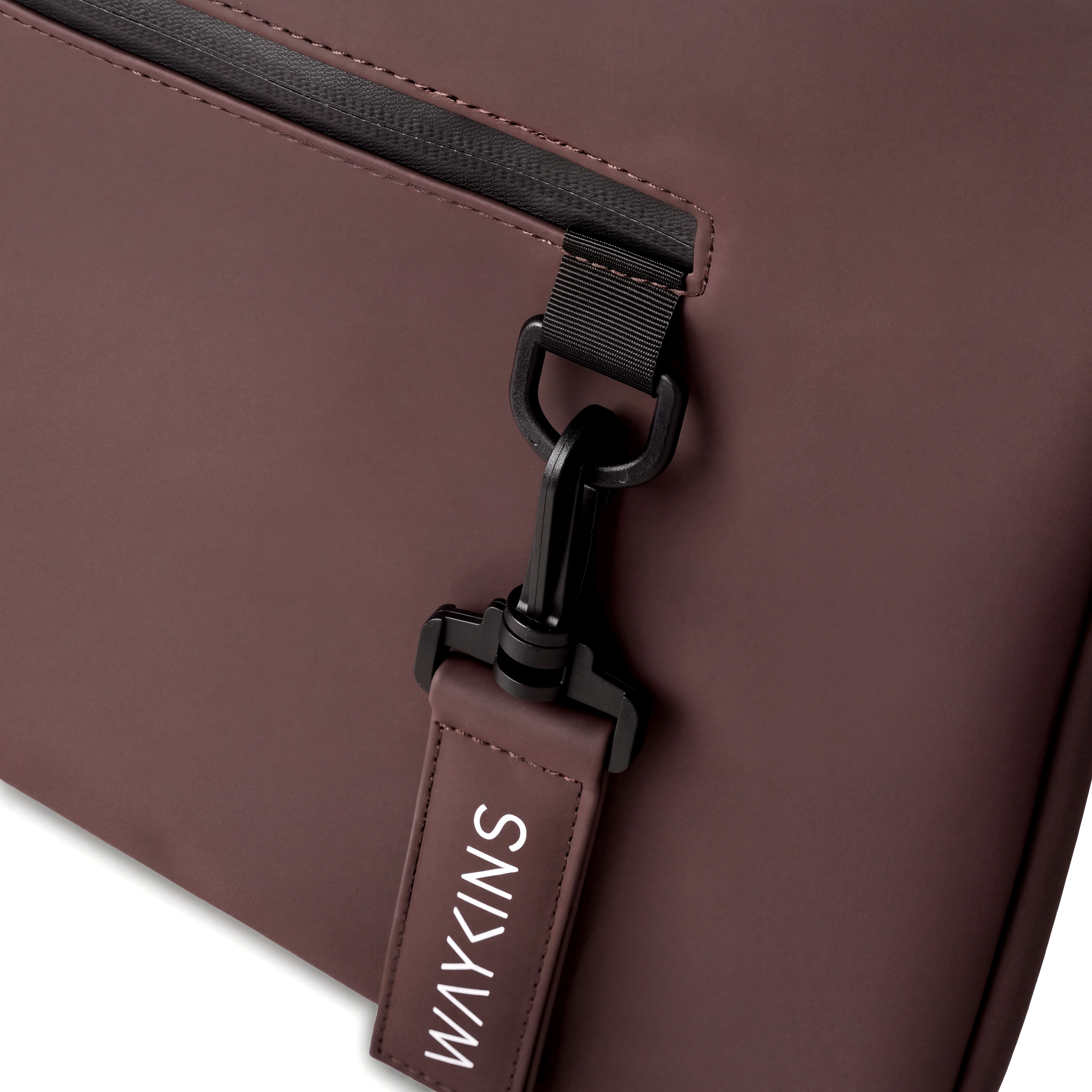 Horizon | 15" Brown Water-Resistant Laptop Sleeve - 2