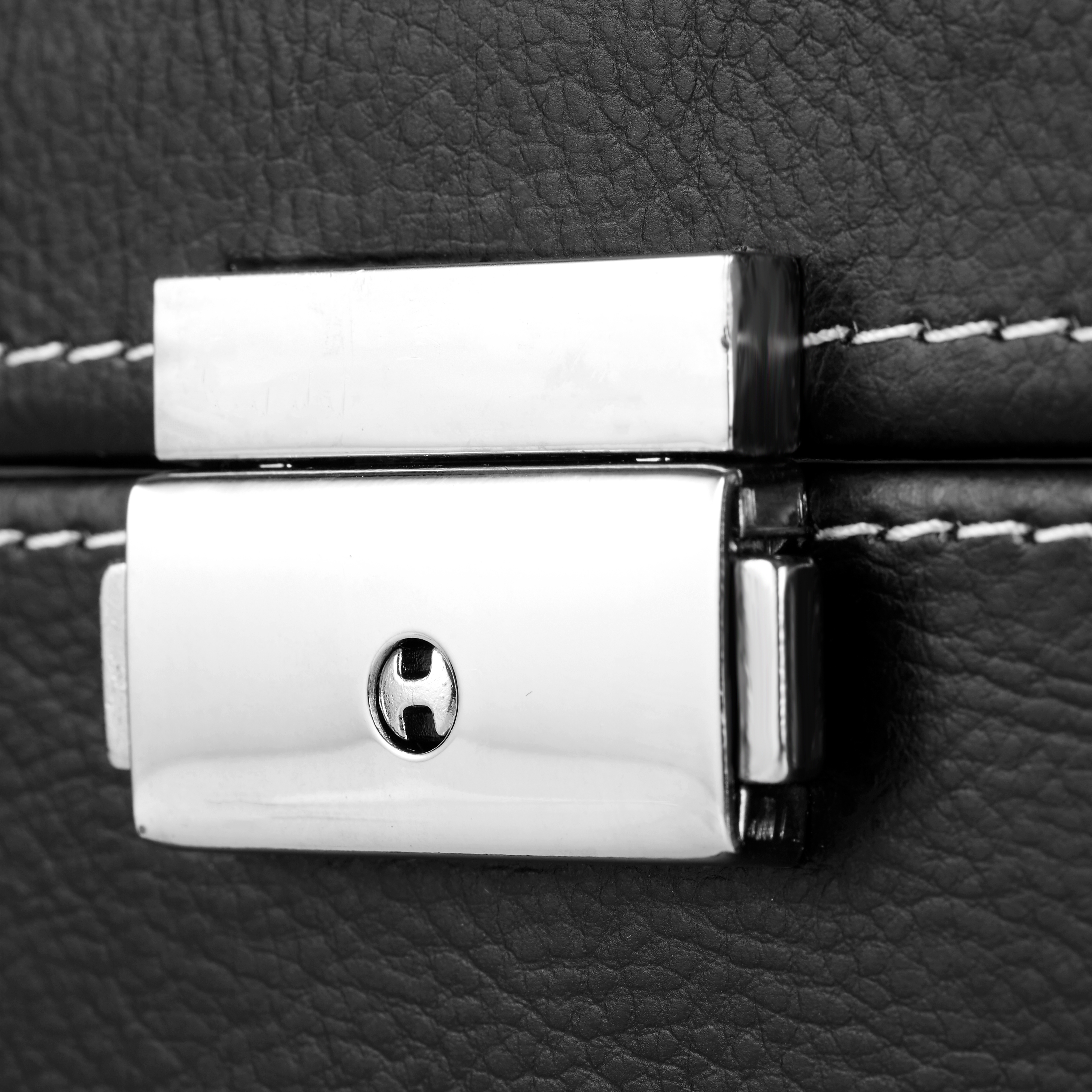 Svart Konstläder Klocklåda i Två Våningar - 20 klockor - 5