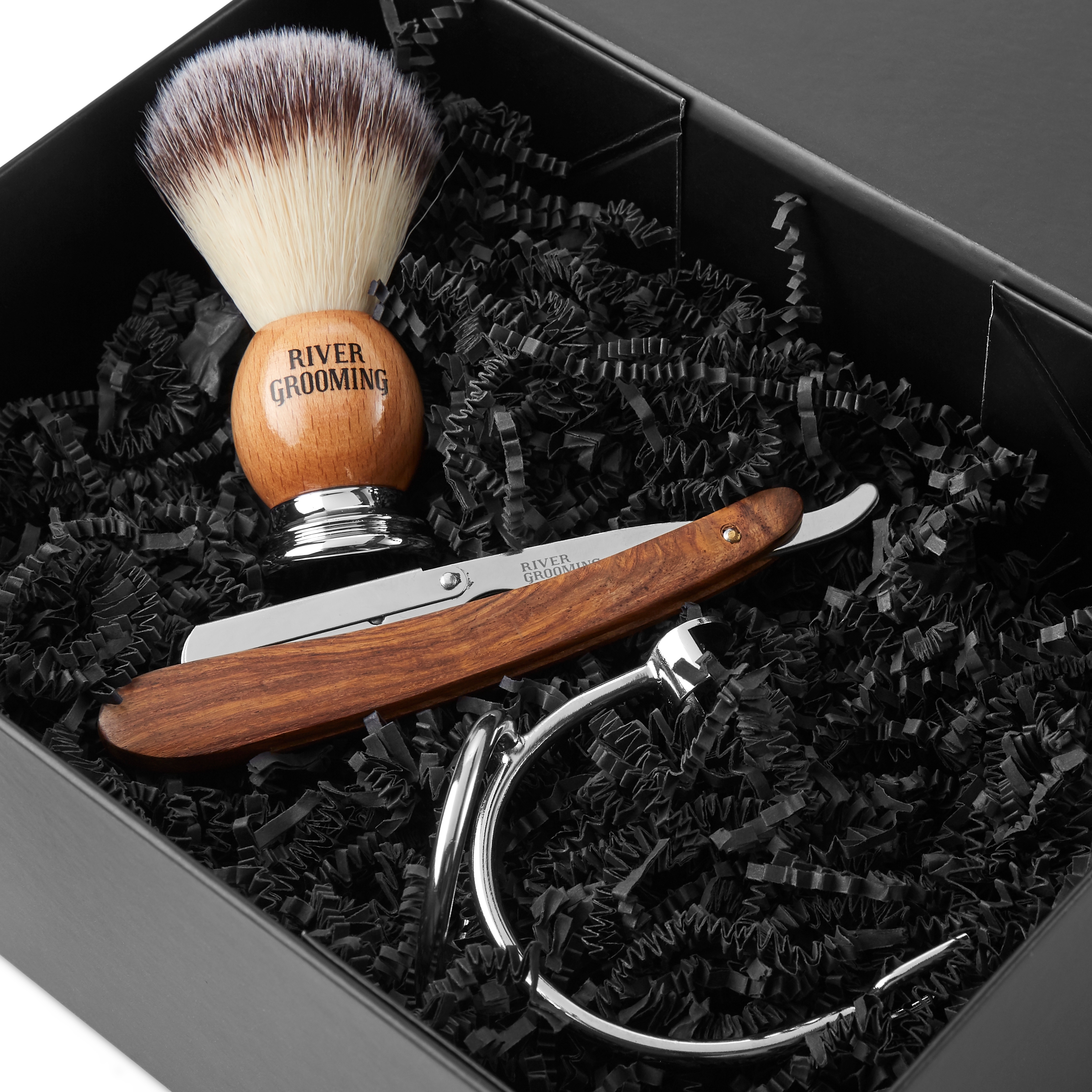 Simple Wooden Shaving Set - 2