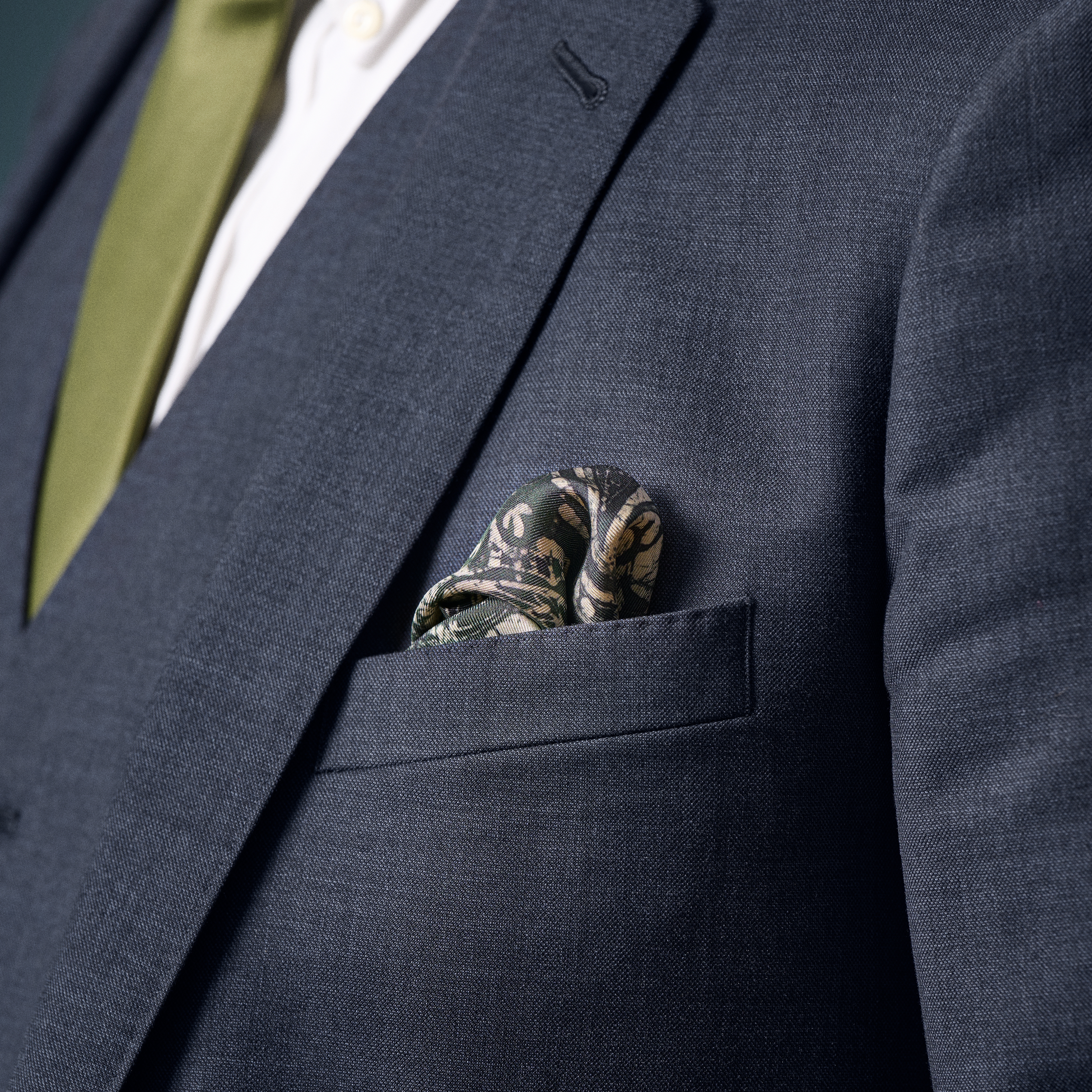 Virtuo | Σκούρο Πράσινo Μεταξωτό Paisley Τετράγωνο Μαντήλι Τσέπης - 3