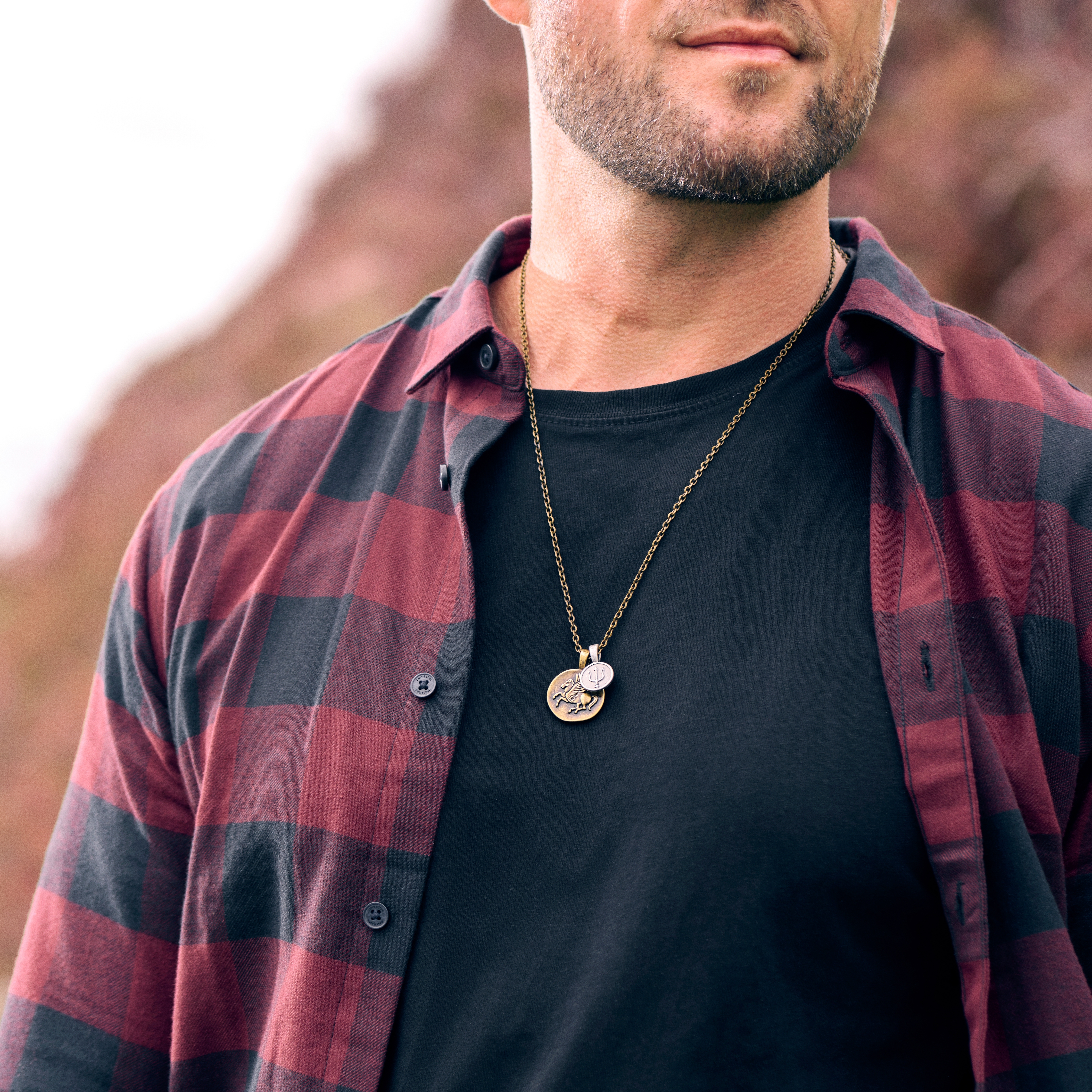 Obelius | Vintage Gold-tone Pegasus Necklace - 3