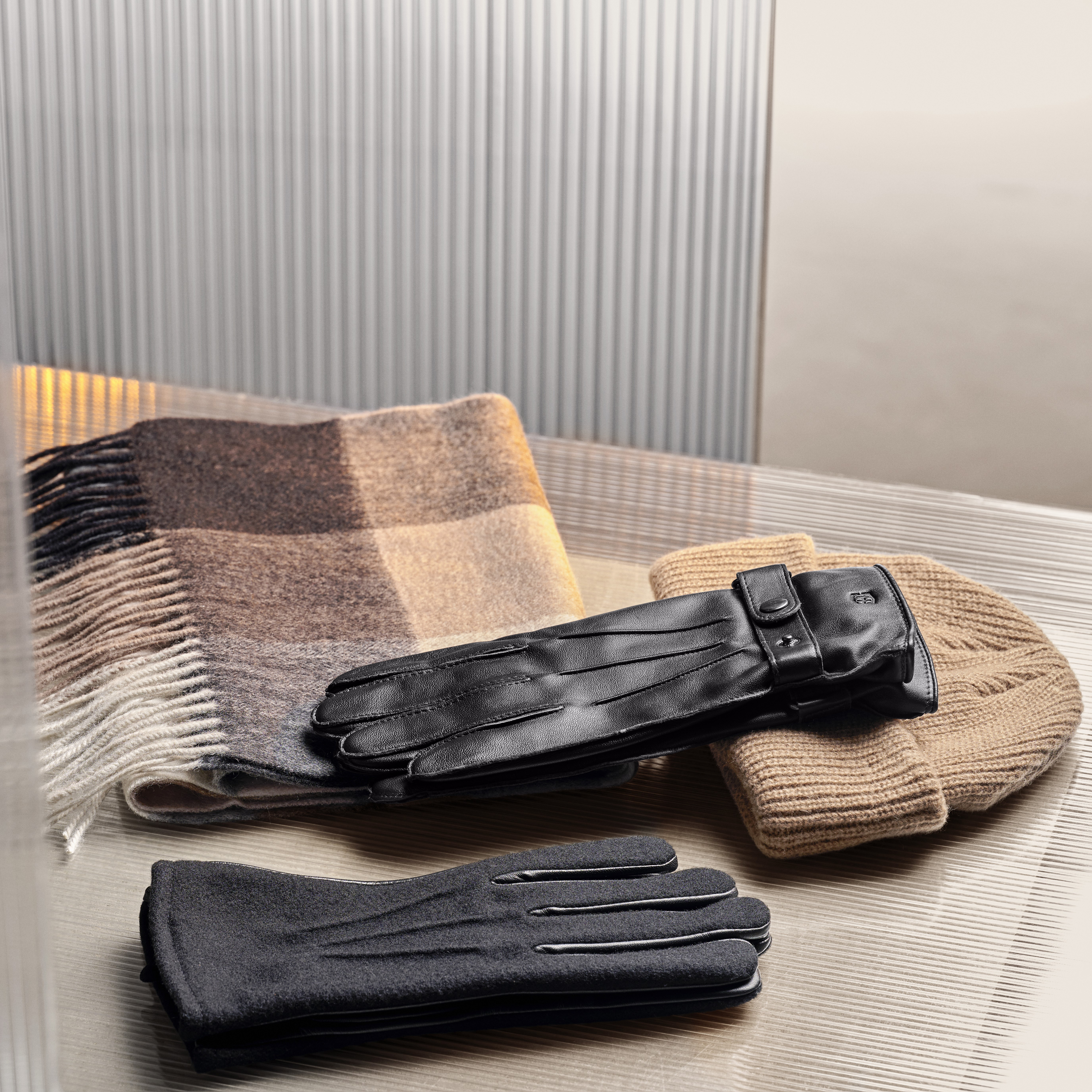 Strapped Black Touchscreen Compatible Sheep Leather Gloves - 5