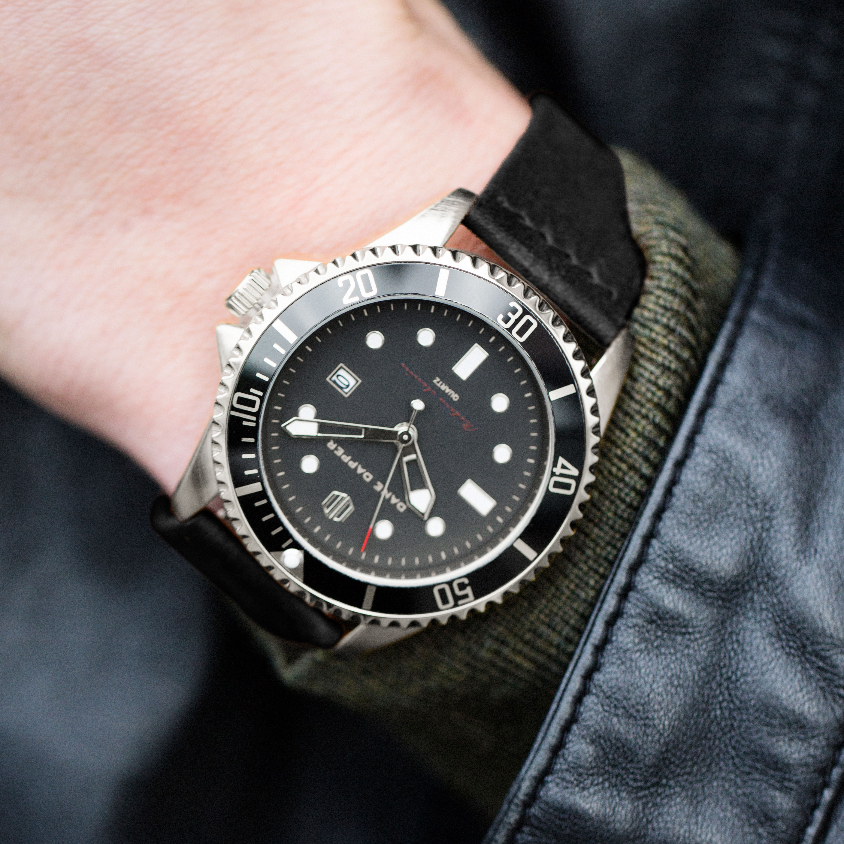 Leather Onyx Mariner Watch - 7