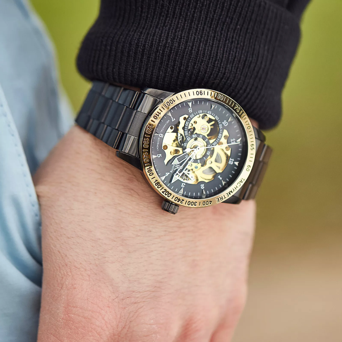 Black & Gold Edged Rolat Ur & Overdådig Rød Urkasse i Træ - 6 Ure & Impeccable Armbånd - 1