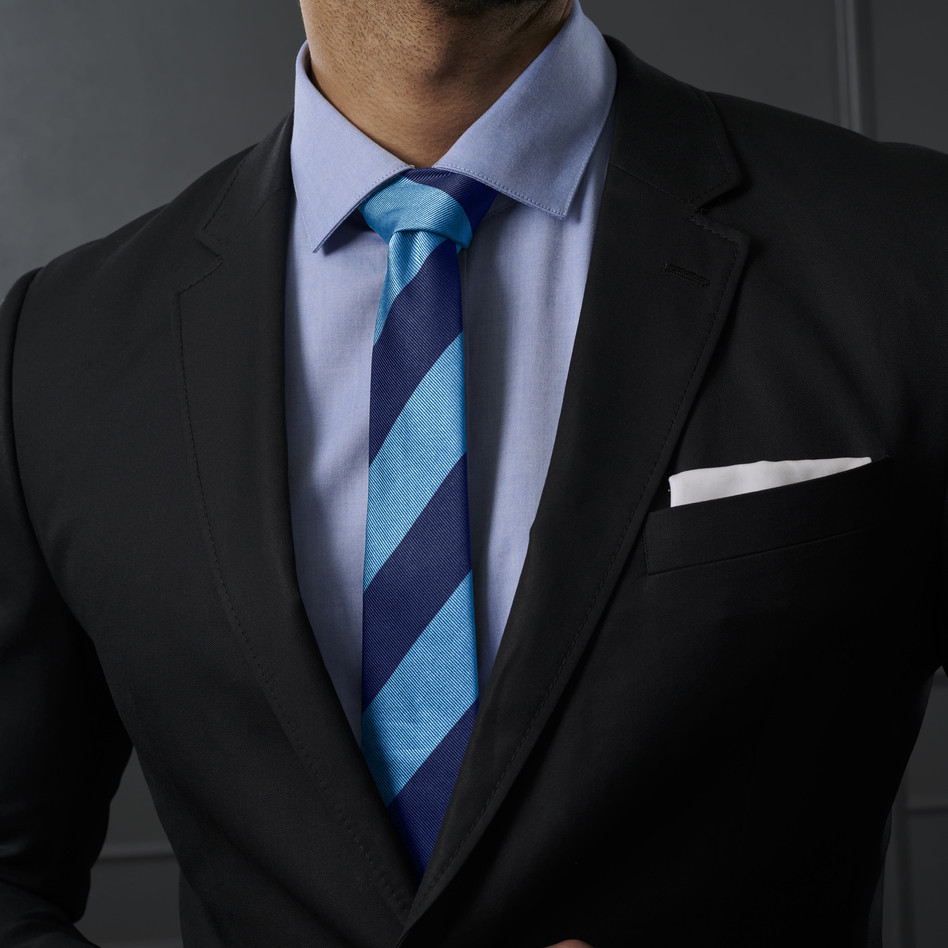 Light & Navy Blue Bold Diagonal Striped Silk Tie - 3