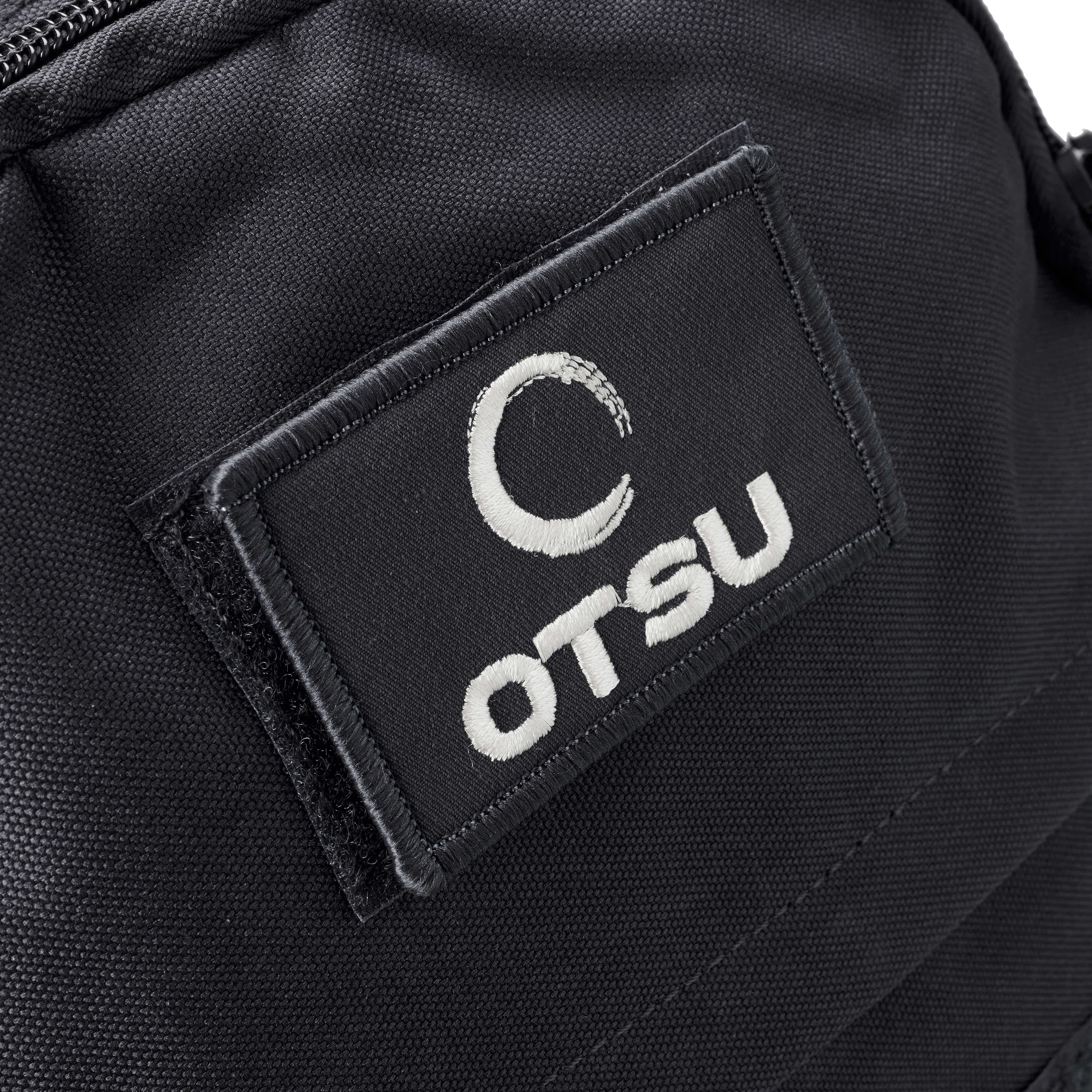 Expedition | Mochila Tática Preta de 35L com Vários Compartimentos e Painel para Distintivos - 9