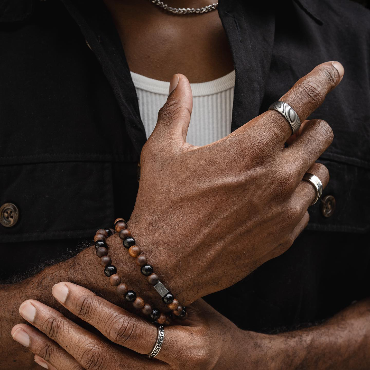 Fortis | 7 mm Metallgrått Damaskusstål og Blå Titan Ring - 6