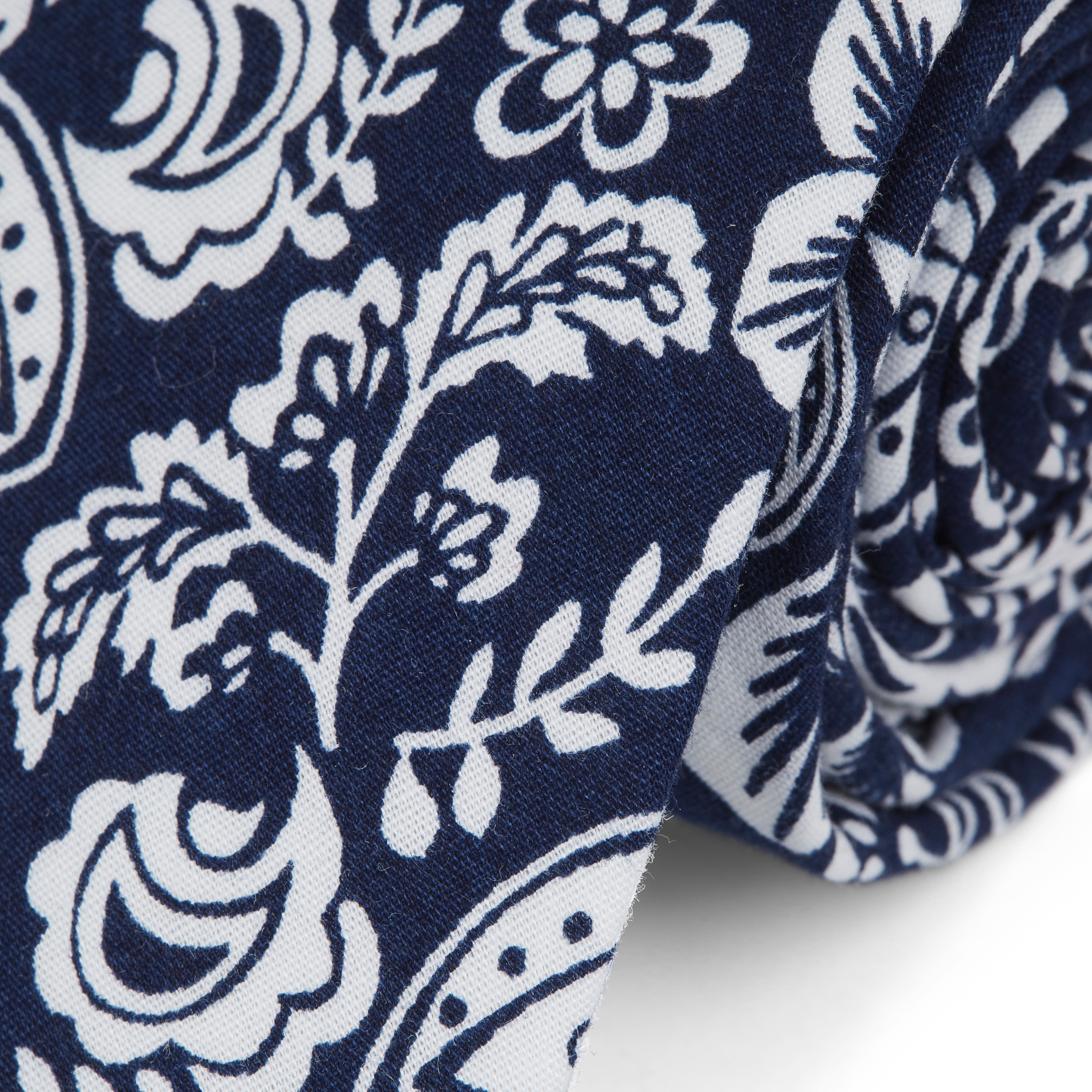 Retro Blue & White Floral Tie - 2