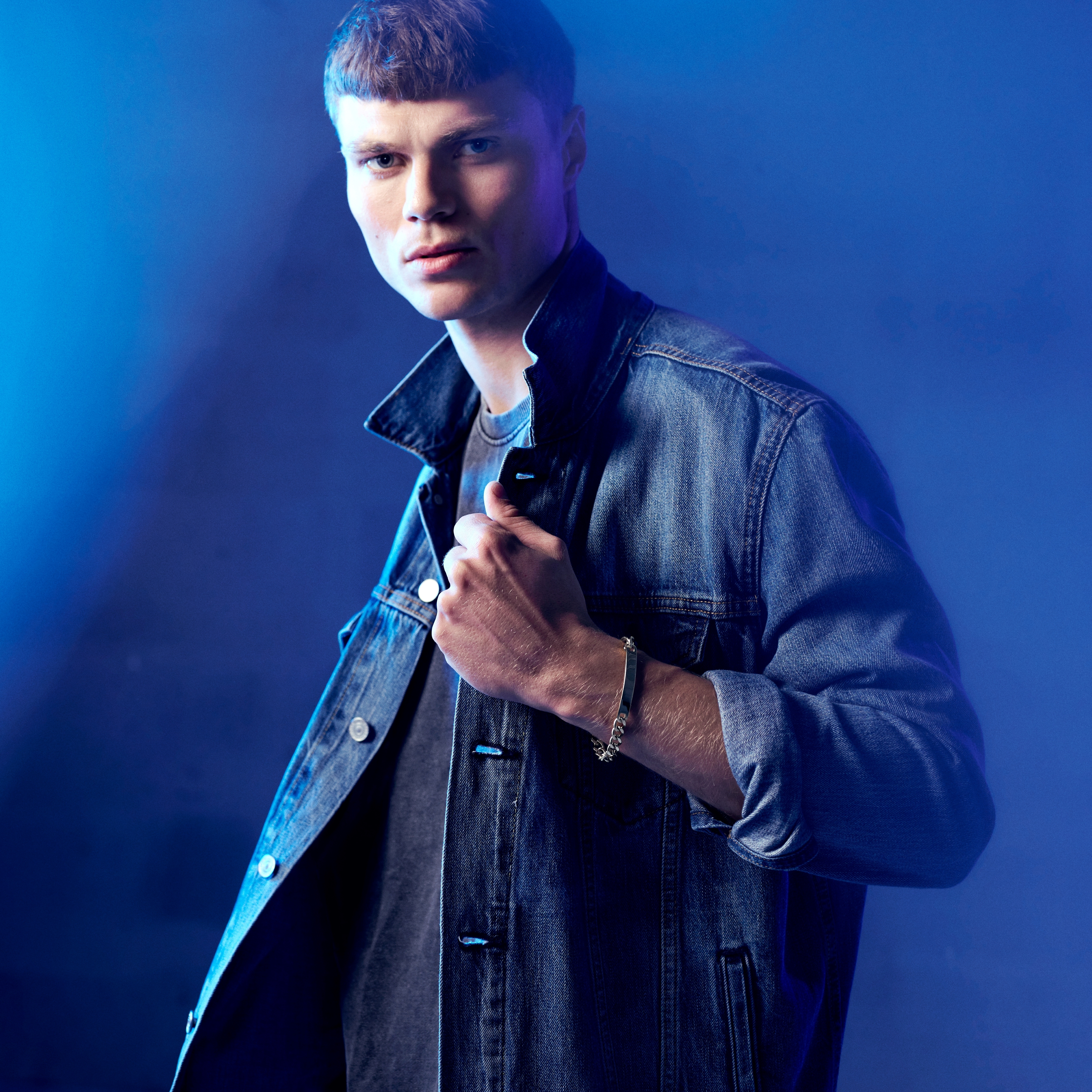 Nomen | 7 mm Silver-tone Stainless Steel ID Plate Bracelet - 4