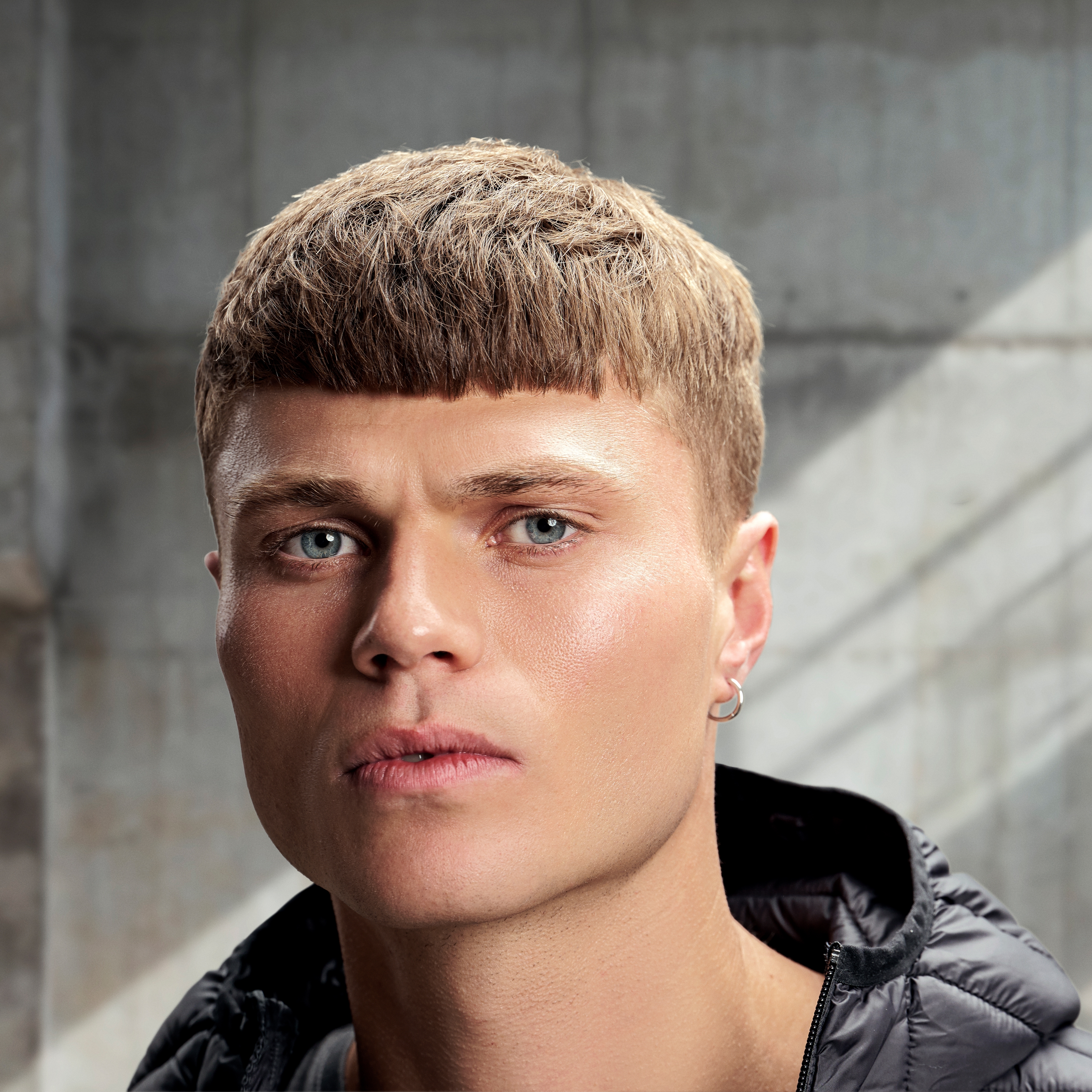 Huggie | 8 mm Sterling Silver Hoop Earring - 4